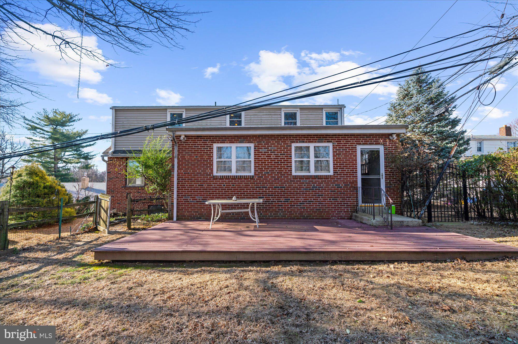 RIDLEY PARK - Residential