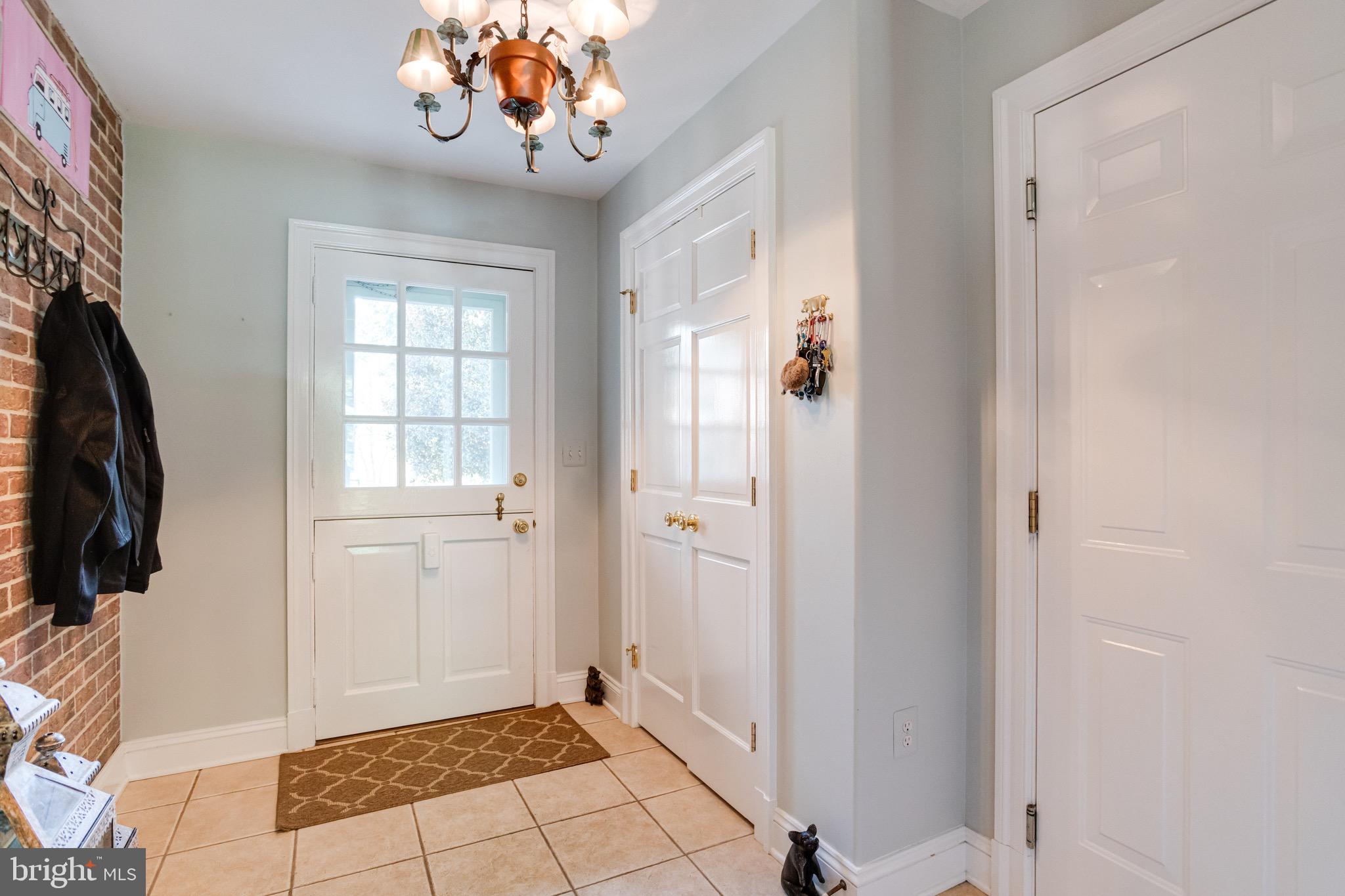 RUXTON - Residential