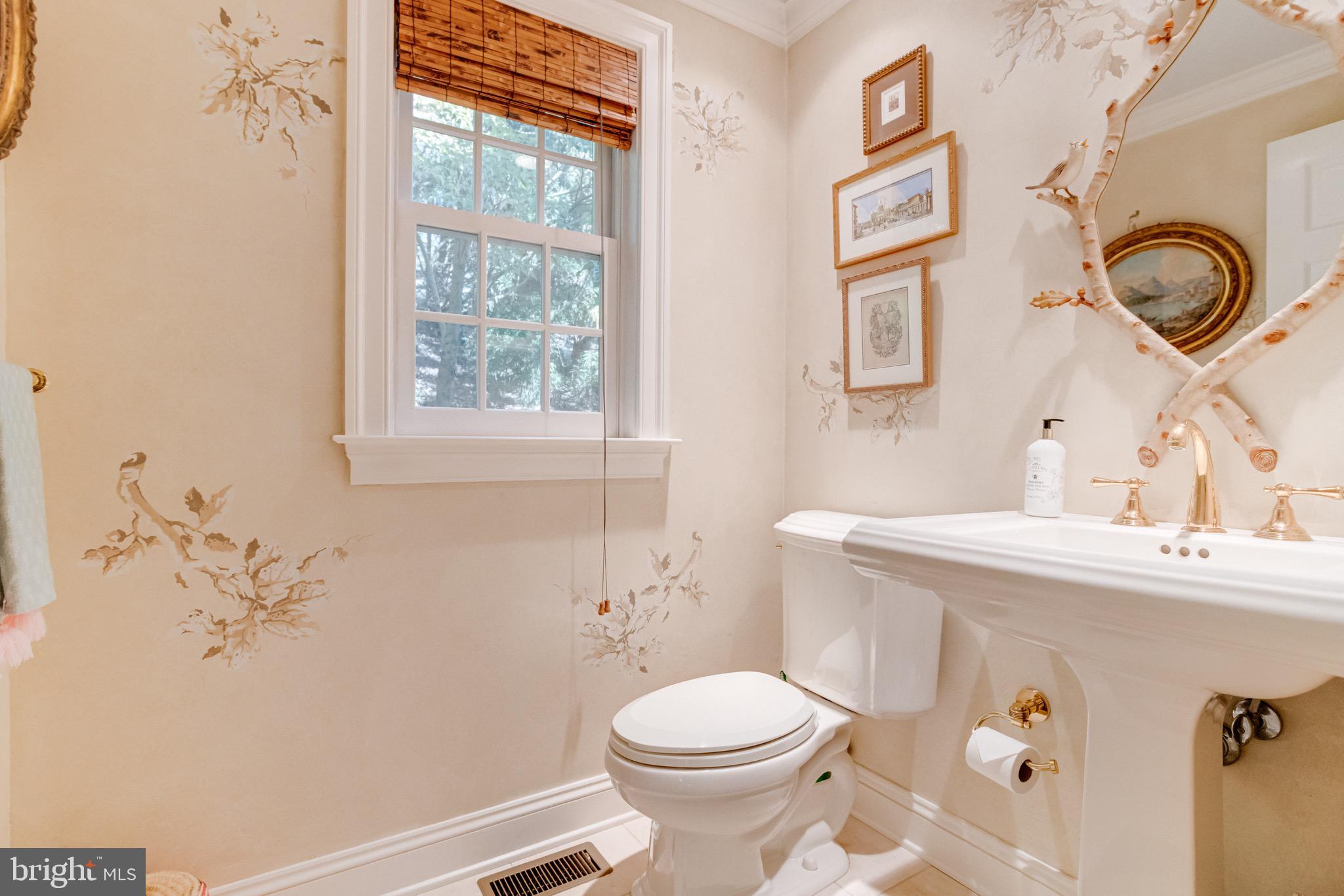 RUXTON - Residential