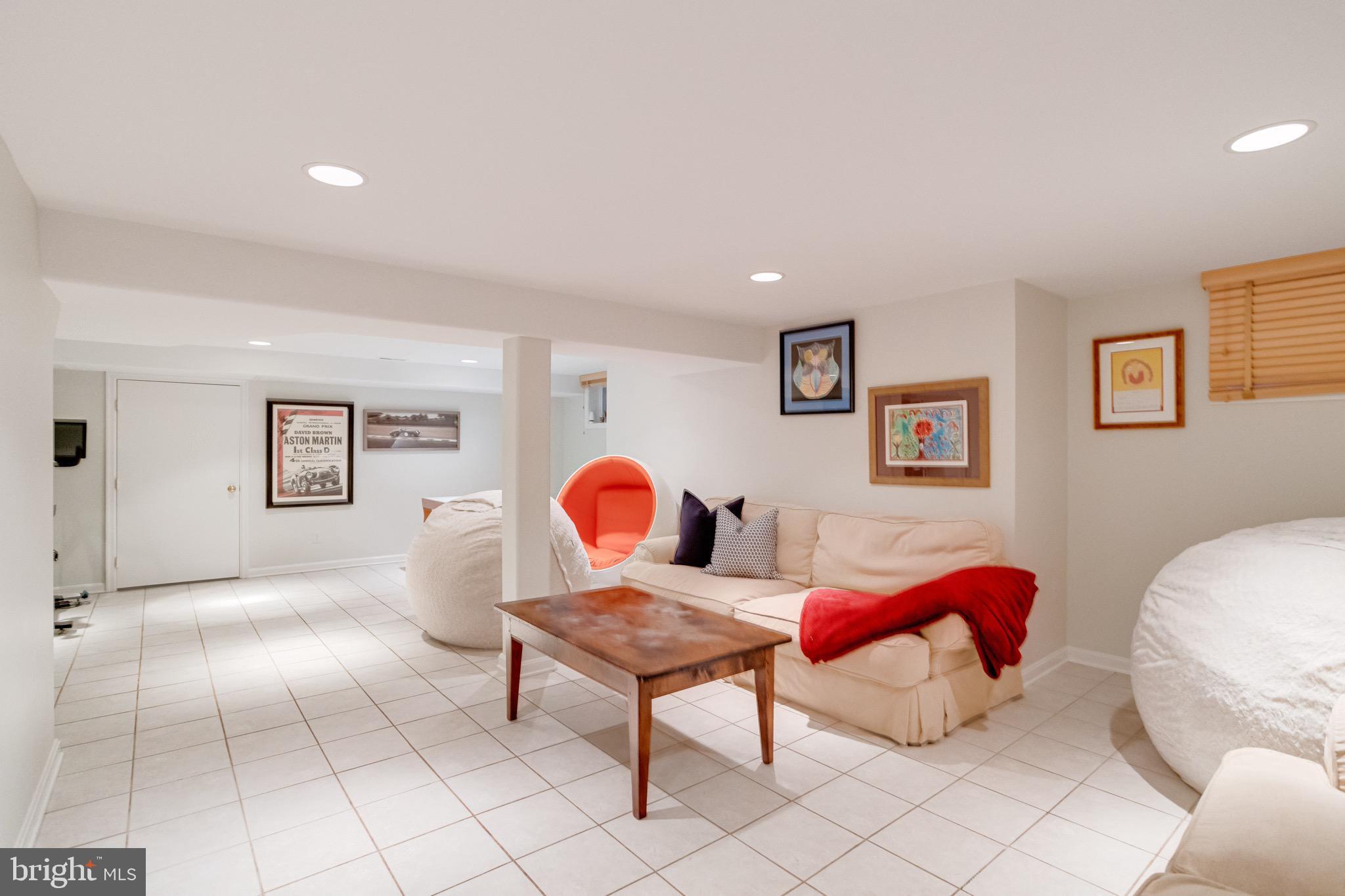 RUXTON - Residential