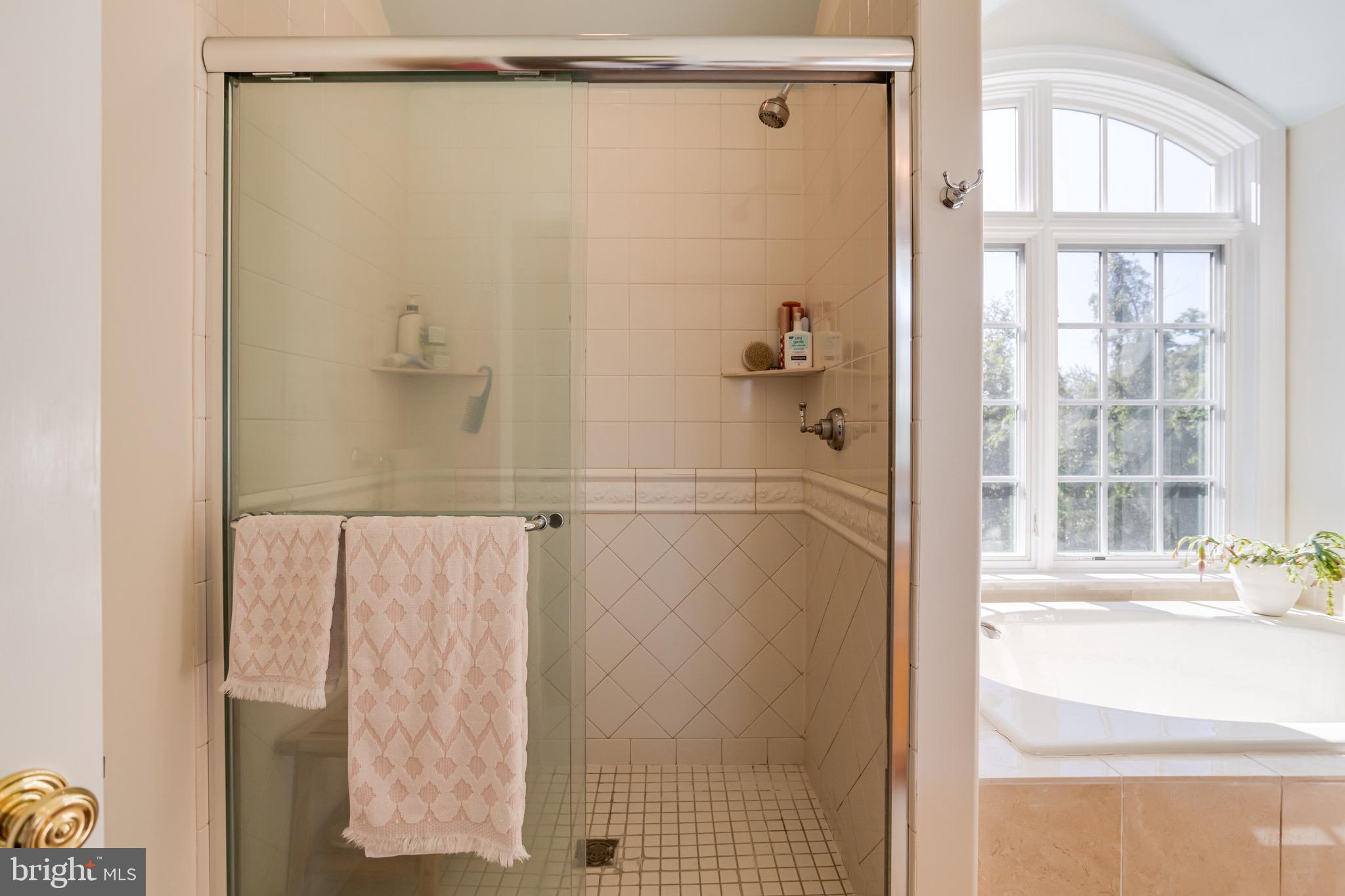 RUXTON - Residential