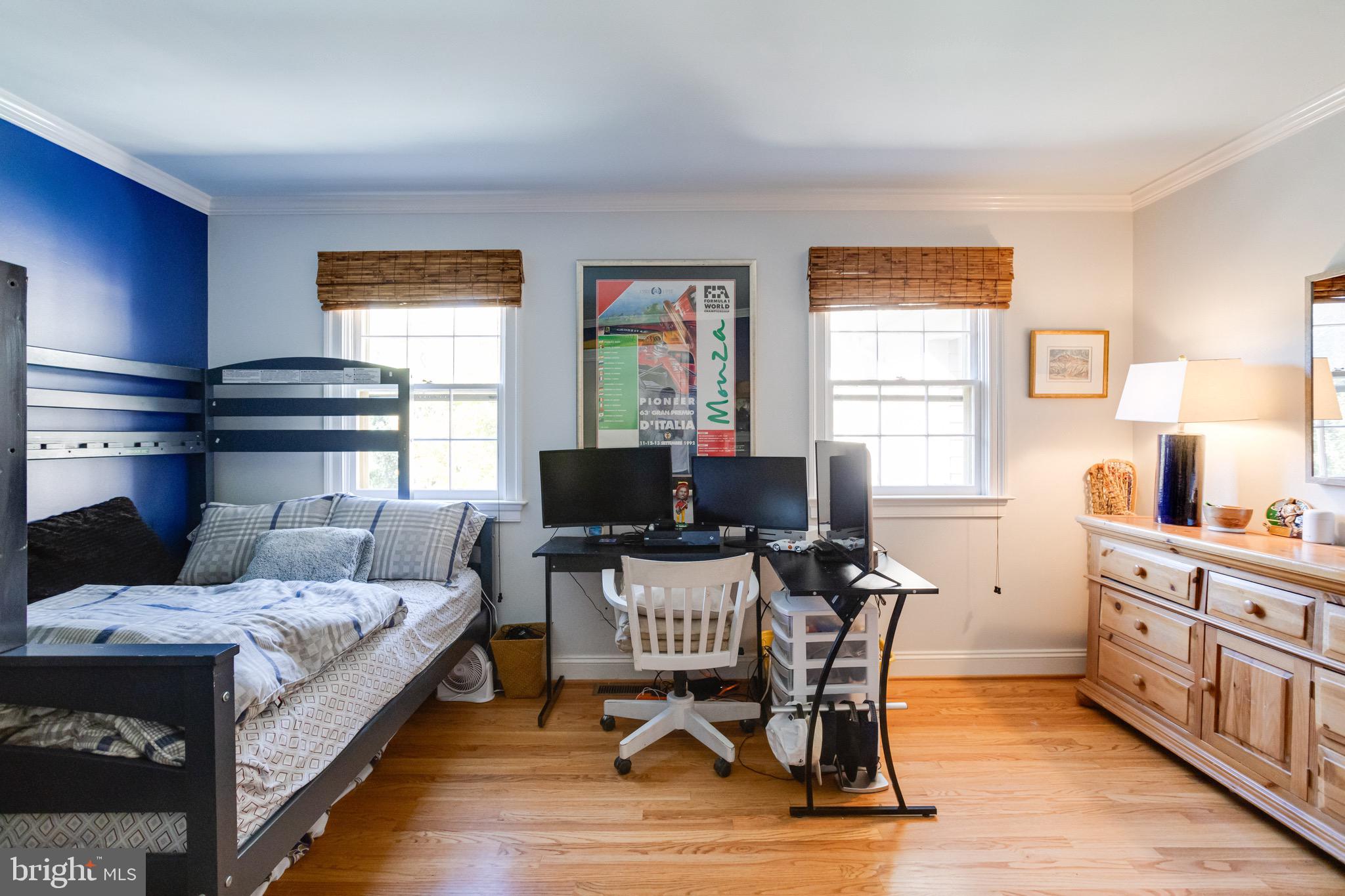 RUXTON - Residential