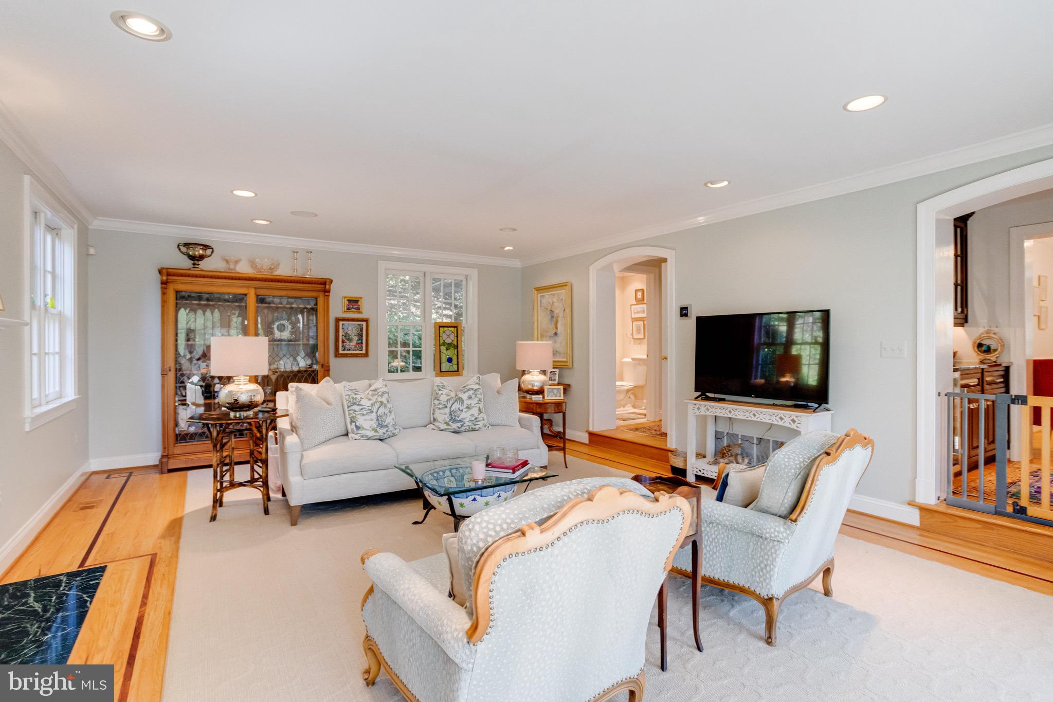 RUXTON - Residential