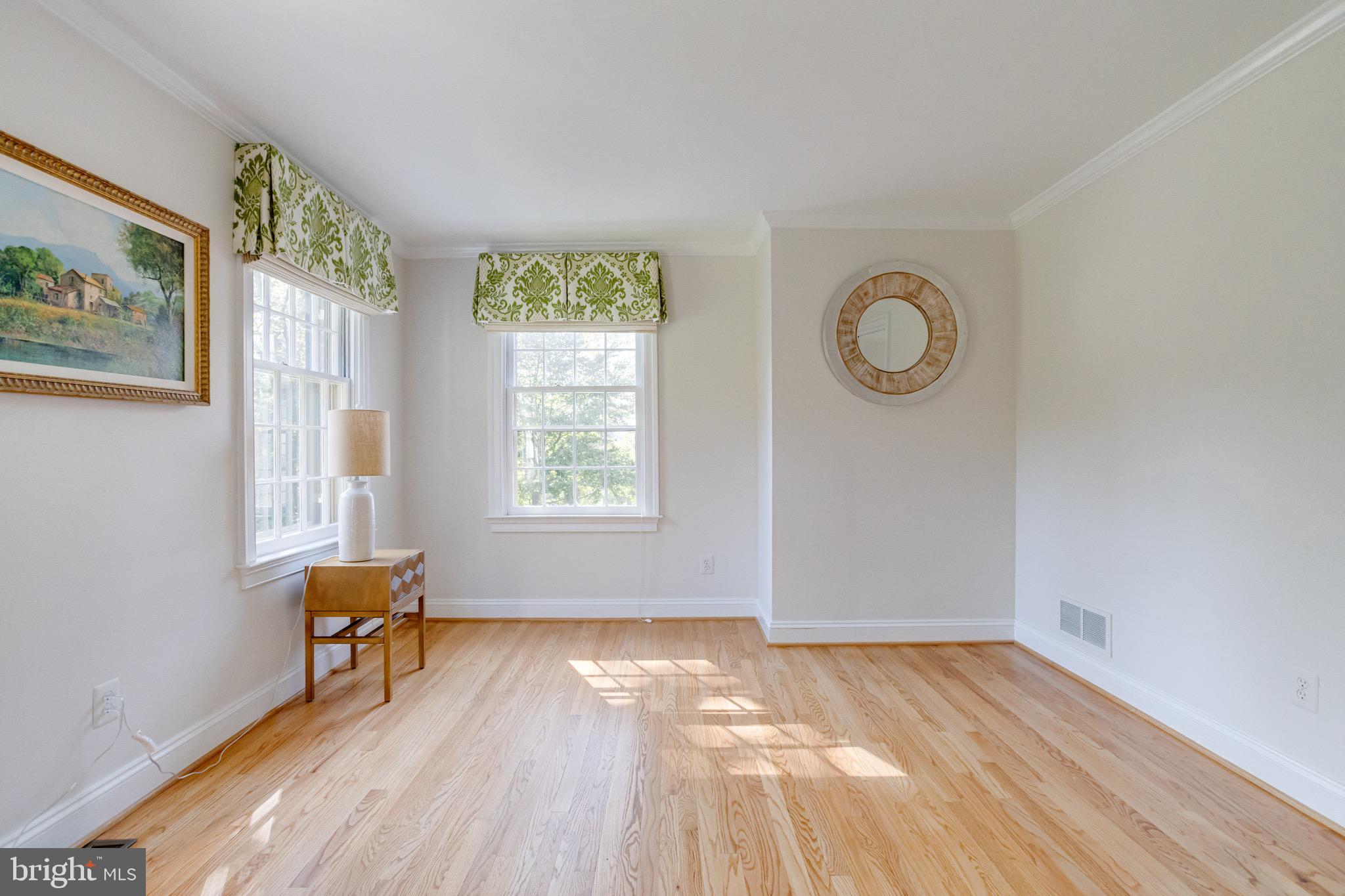 RUXTON - Residential