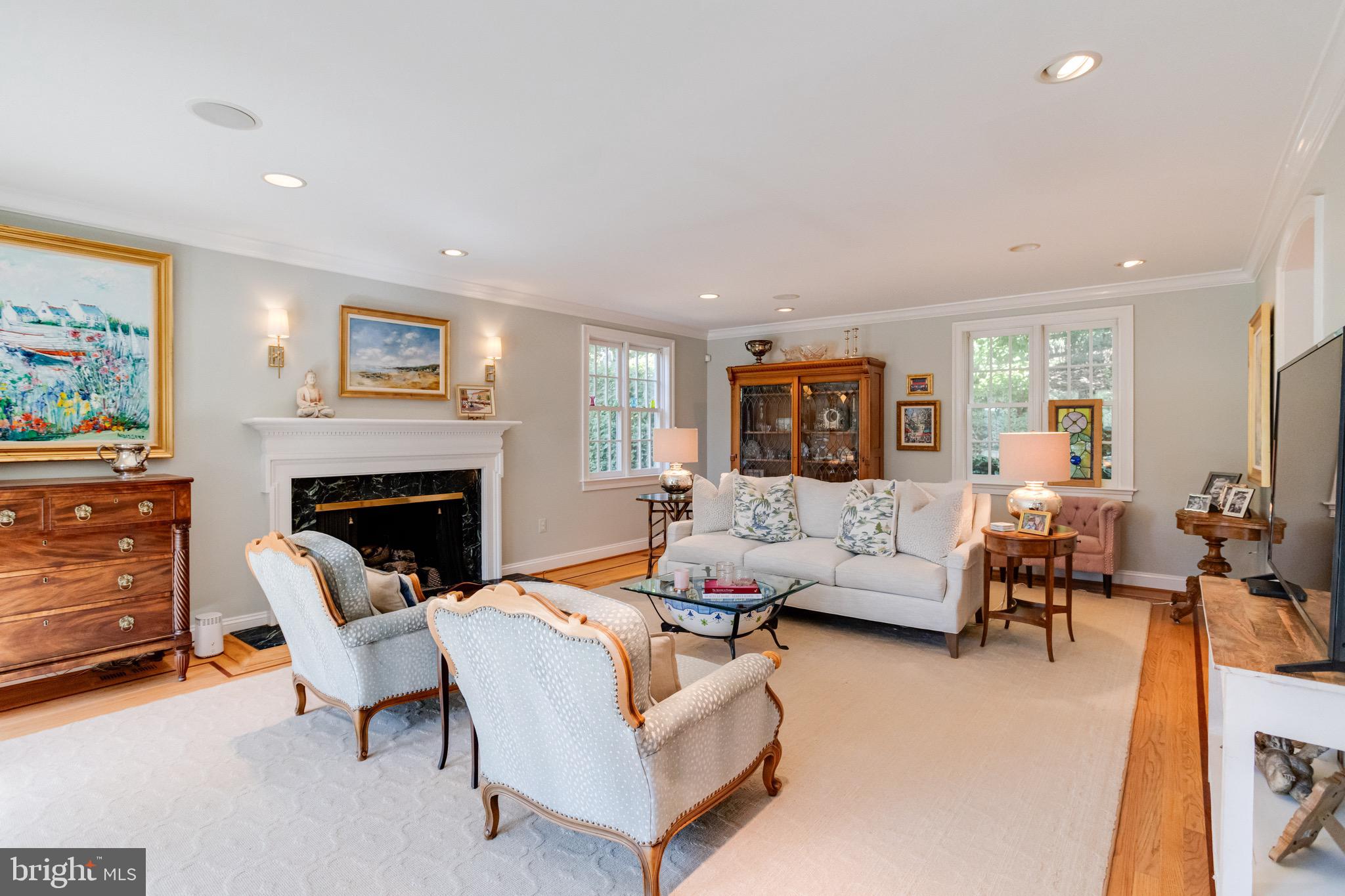 RUXTON - Residential