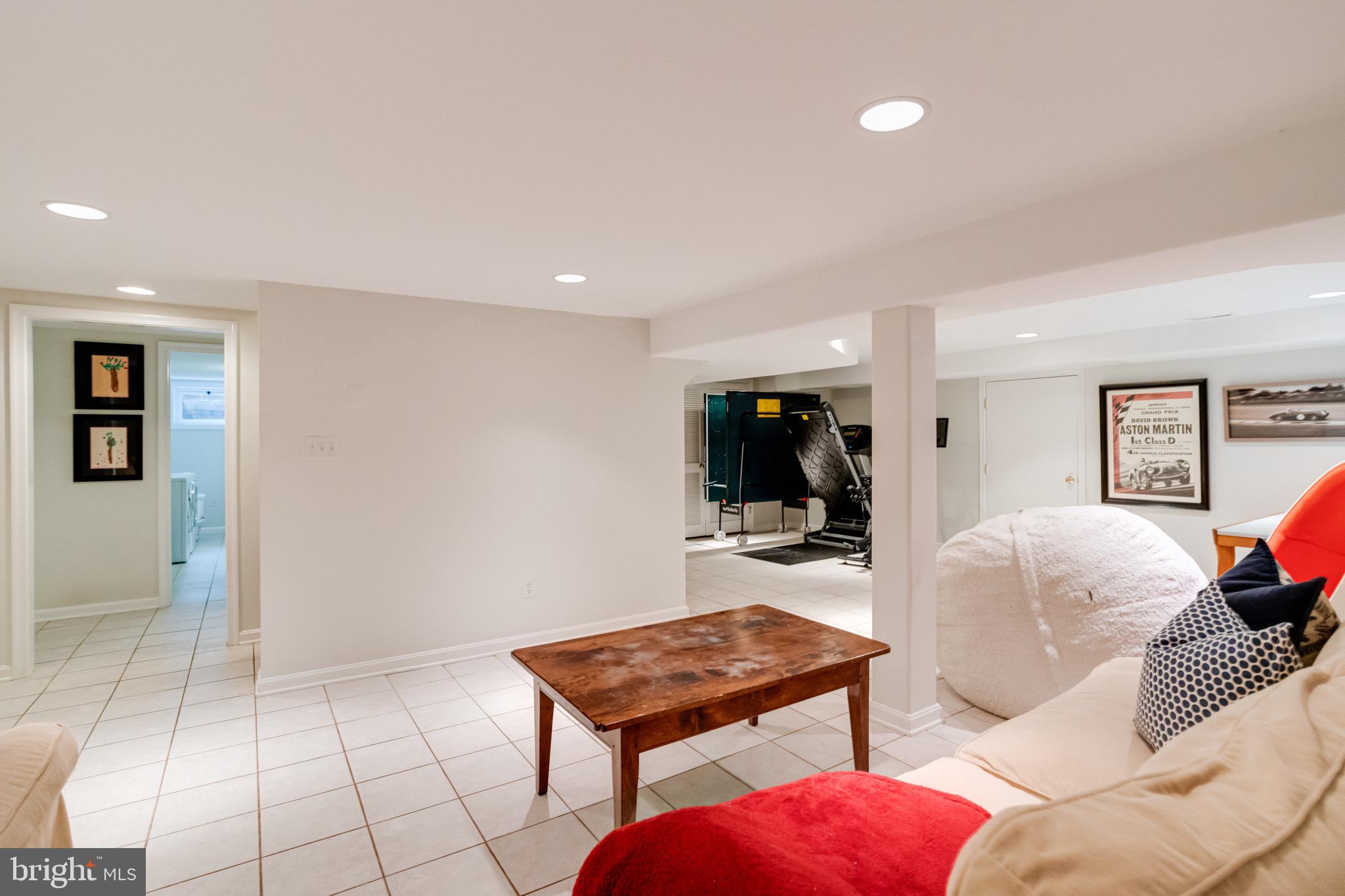 RUXTON - Residential