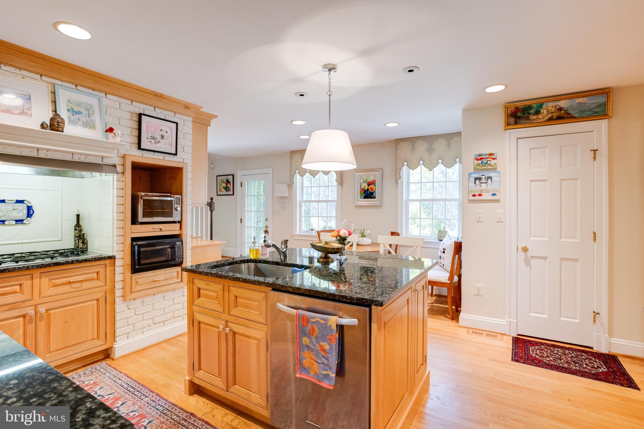 RUXTON - Residential