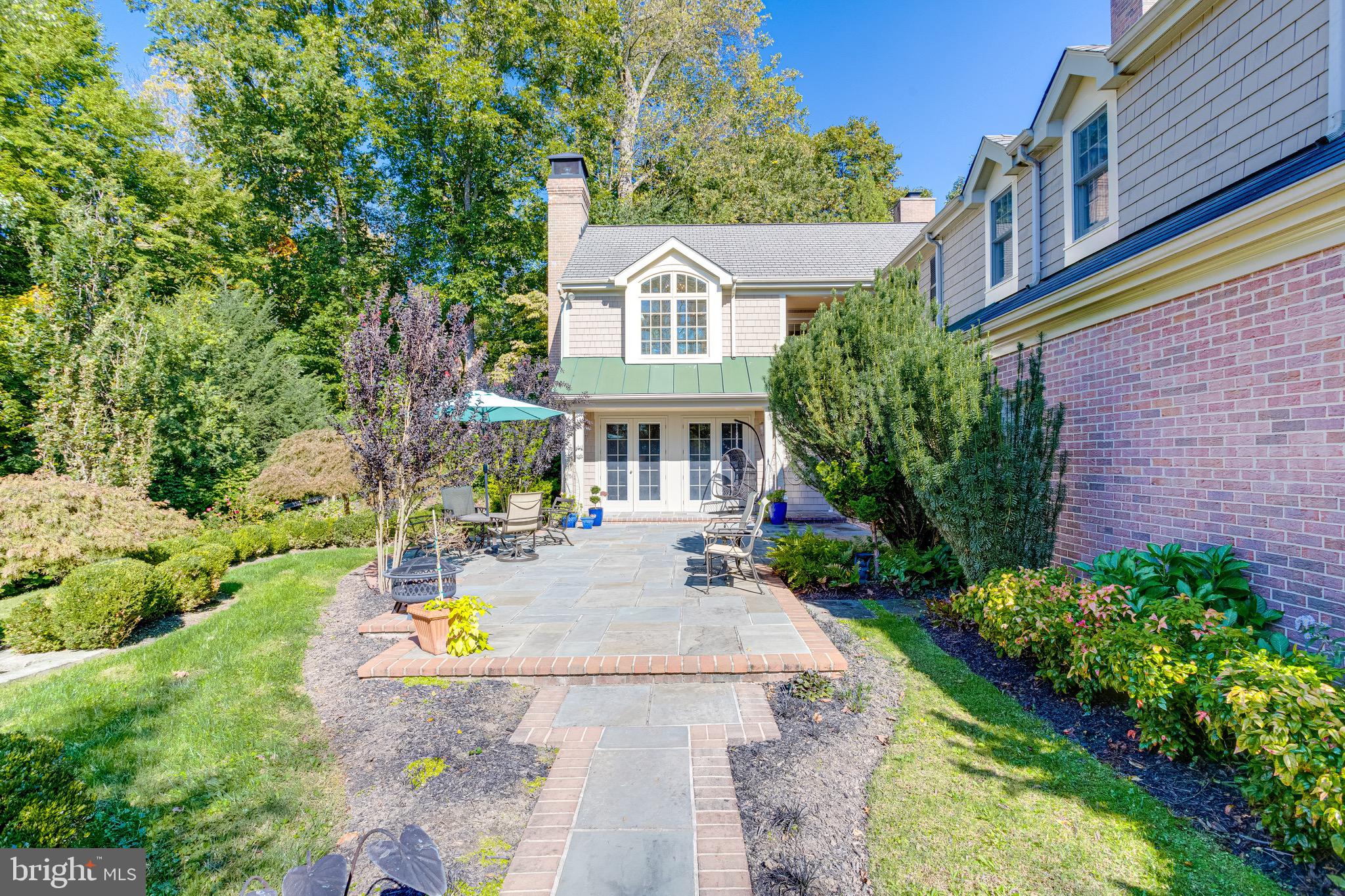 RUXTON - Residential