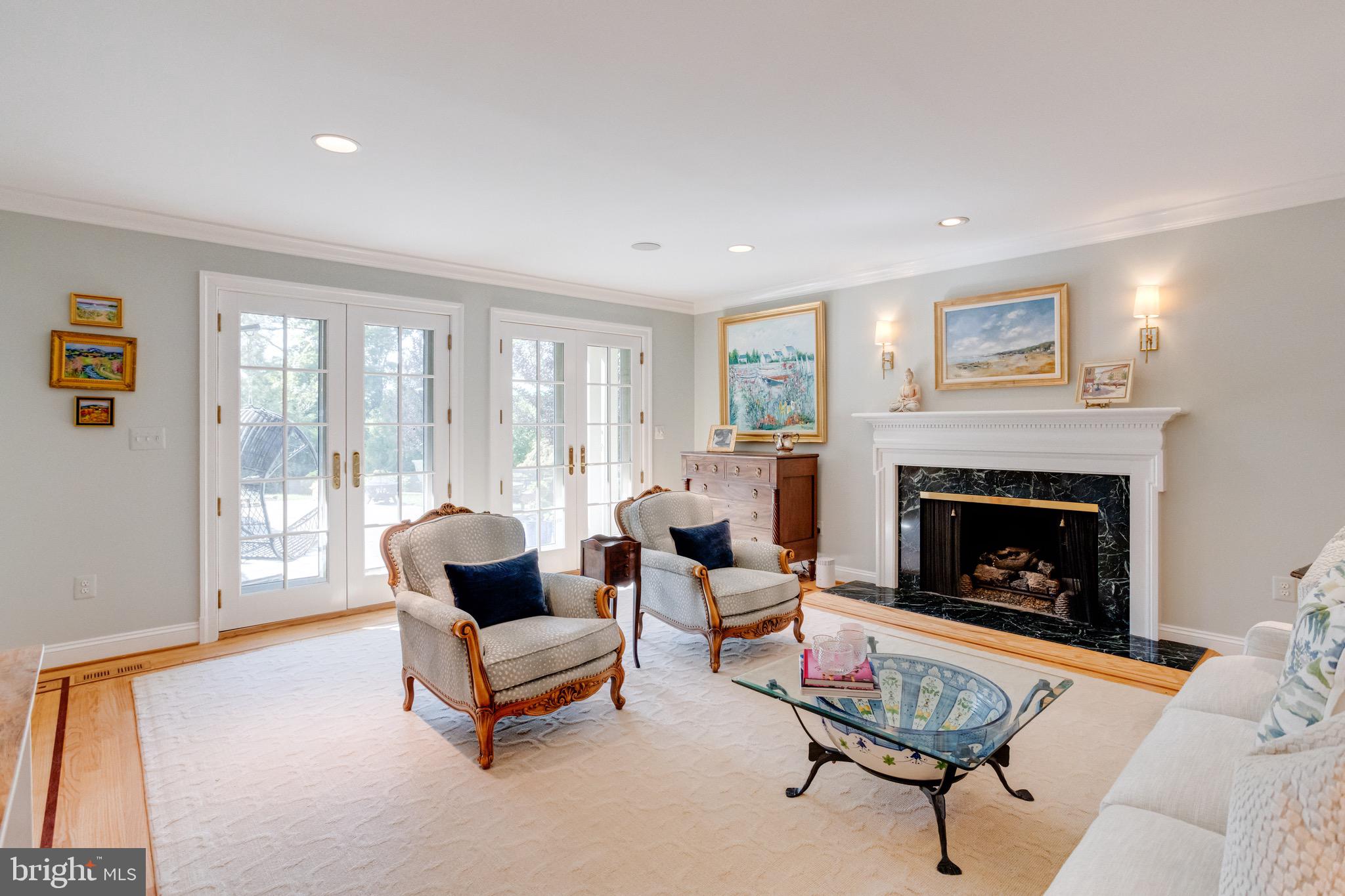 RUXTON - Residential