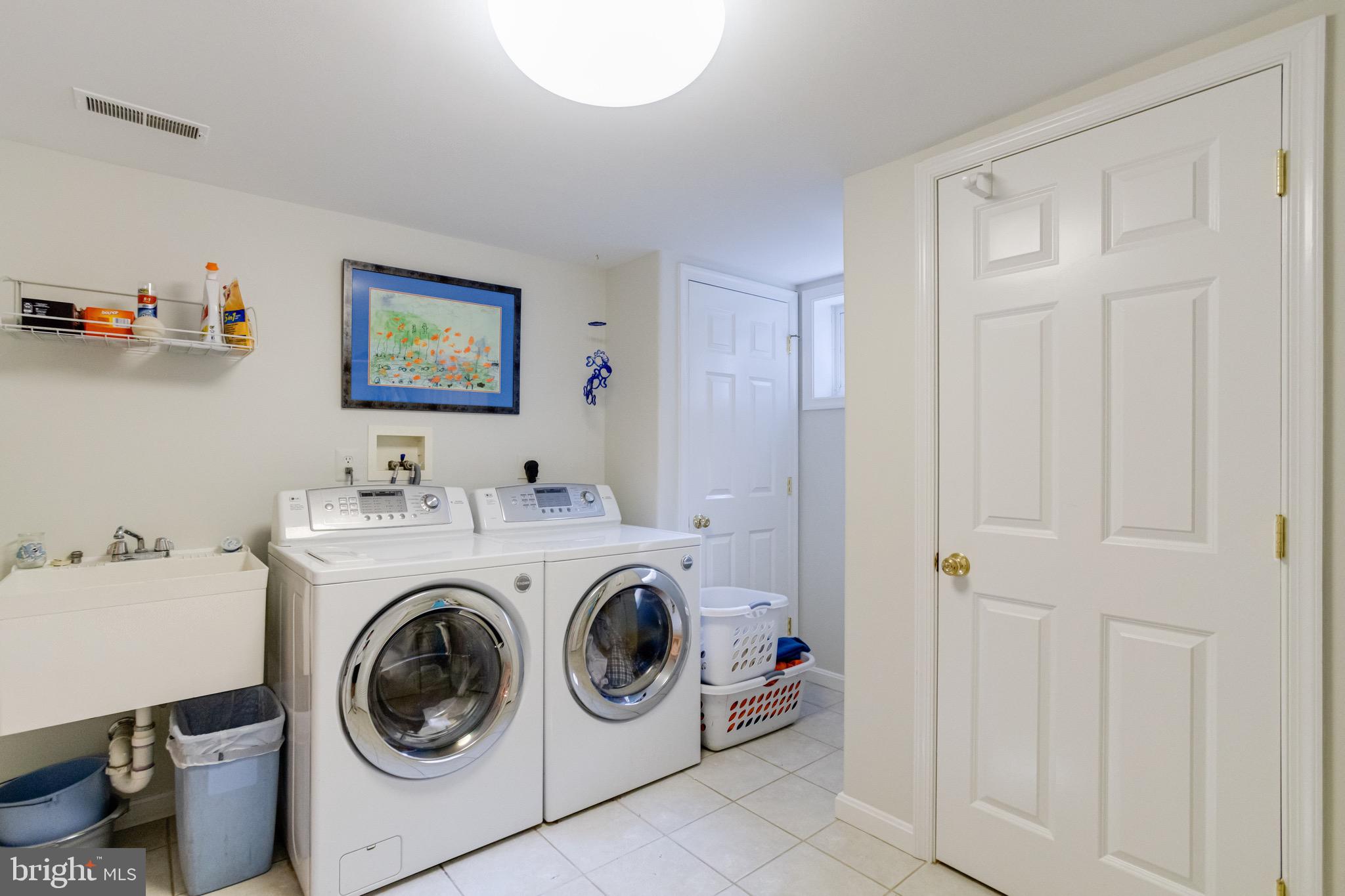 RUXTON - Residential