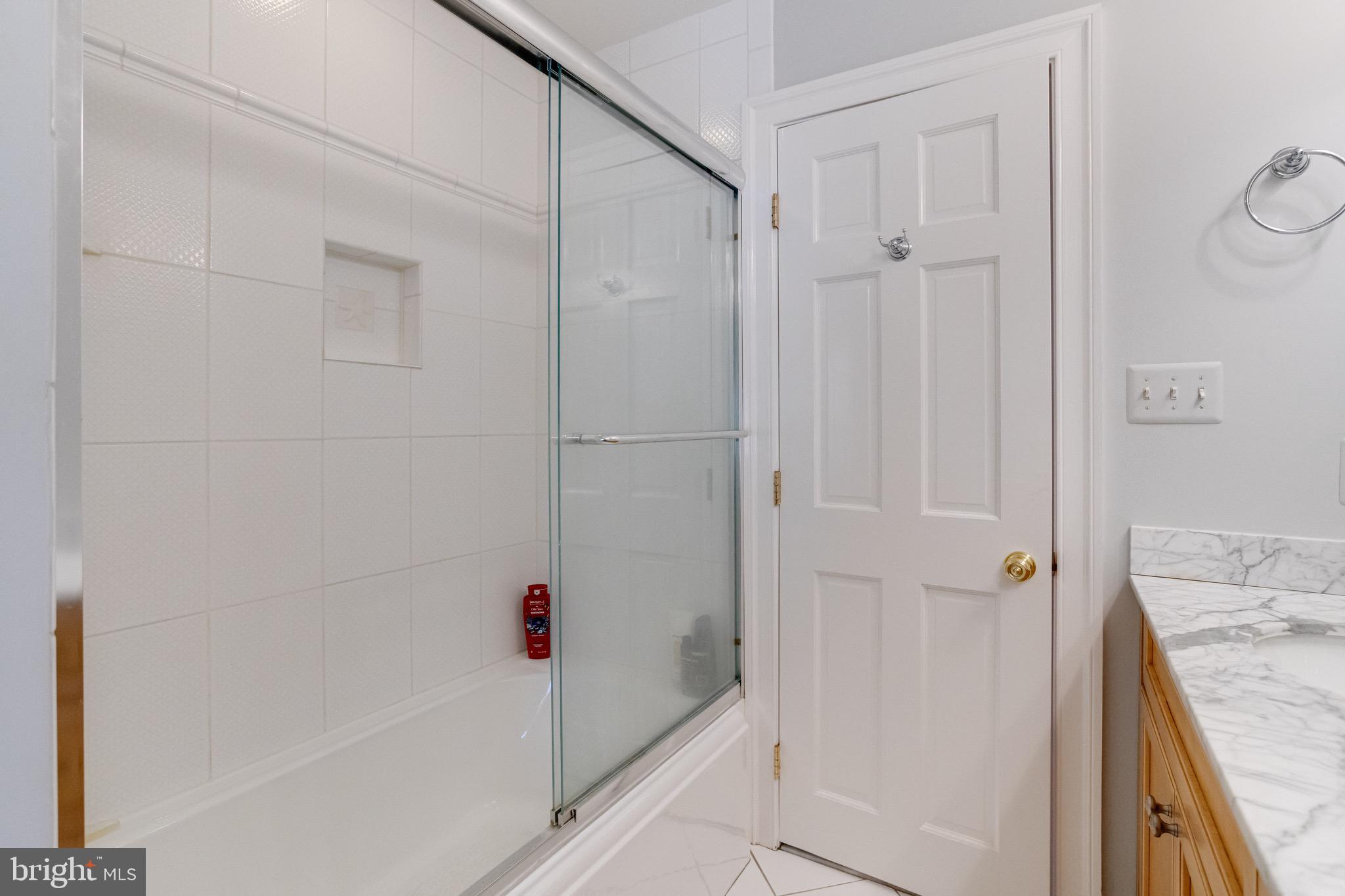 RUXTON - Residential