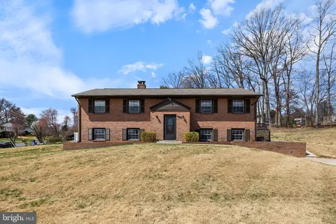 12700 Castleleigh Court, Silver Spring, MD 20904 - MLS#: MDMC2170382