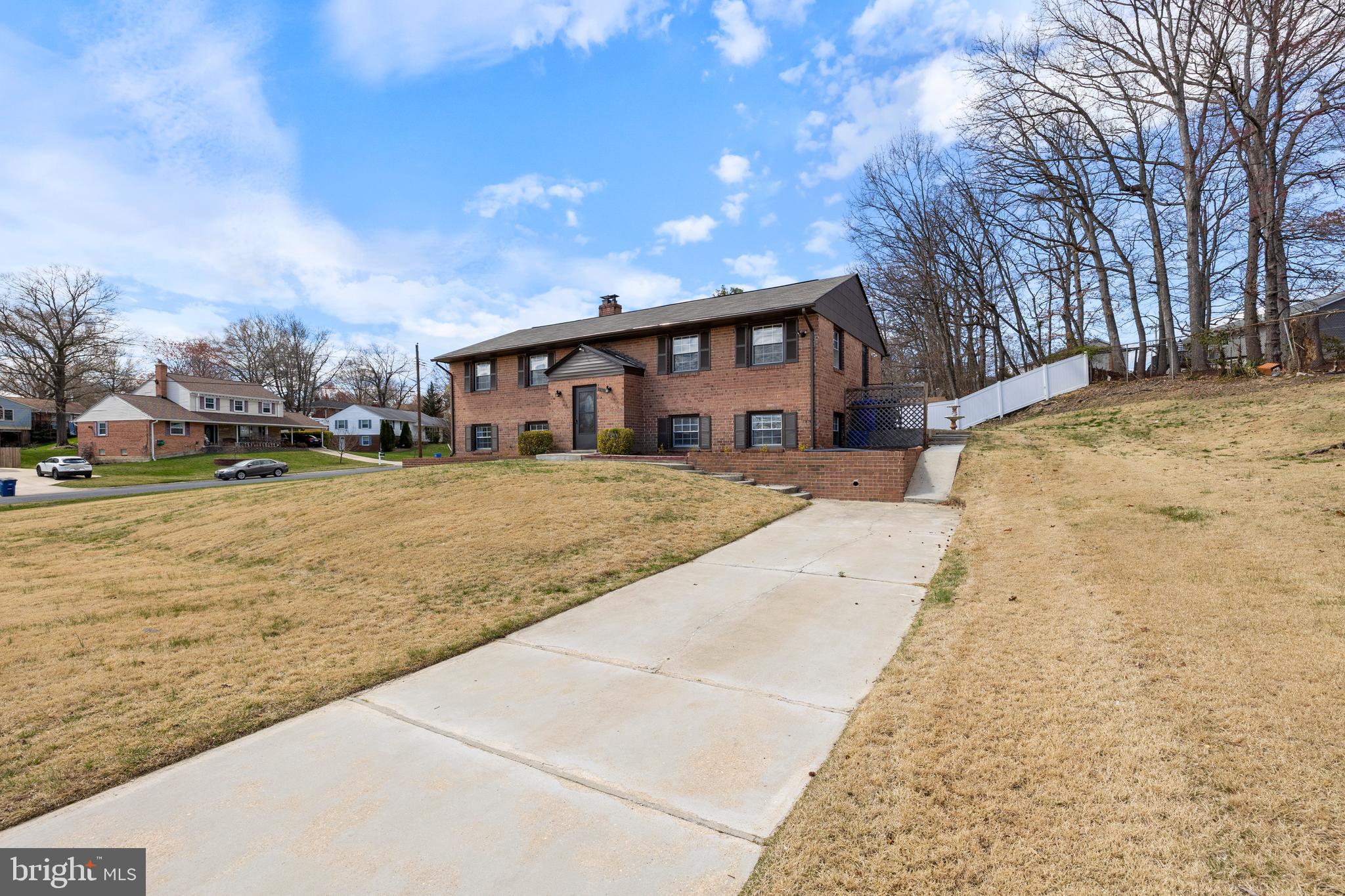 CALVERTON - Residential