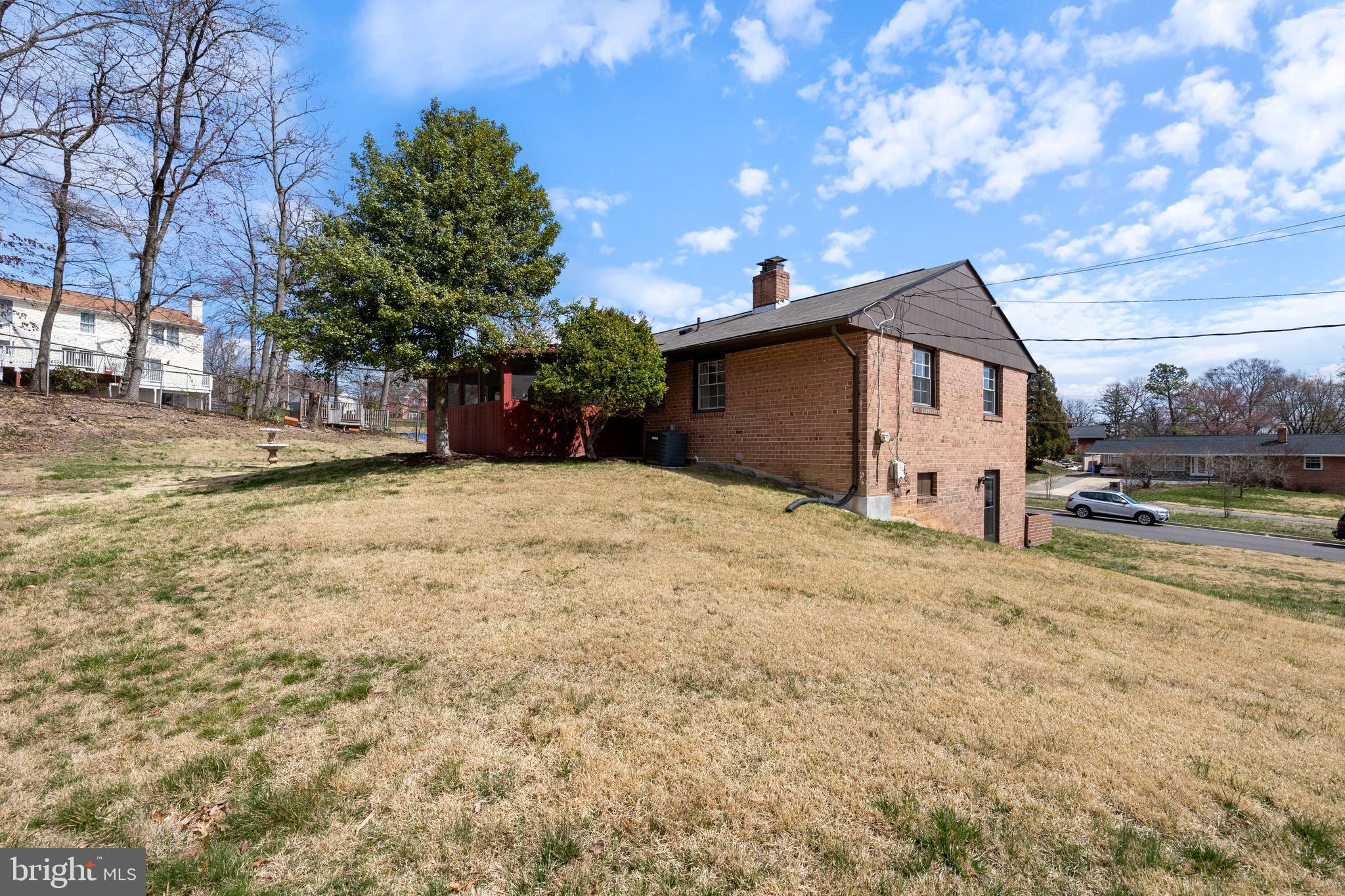 CALVERTON - Residential