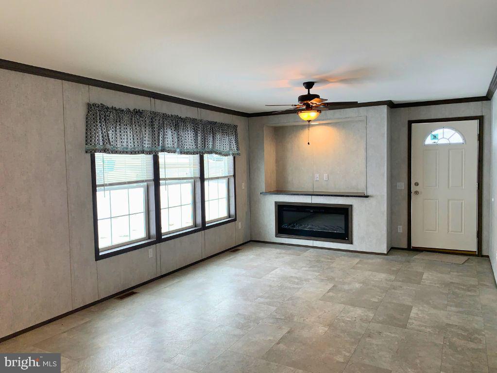 NORTHVIEW MANOR - Residential