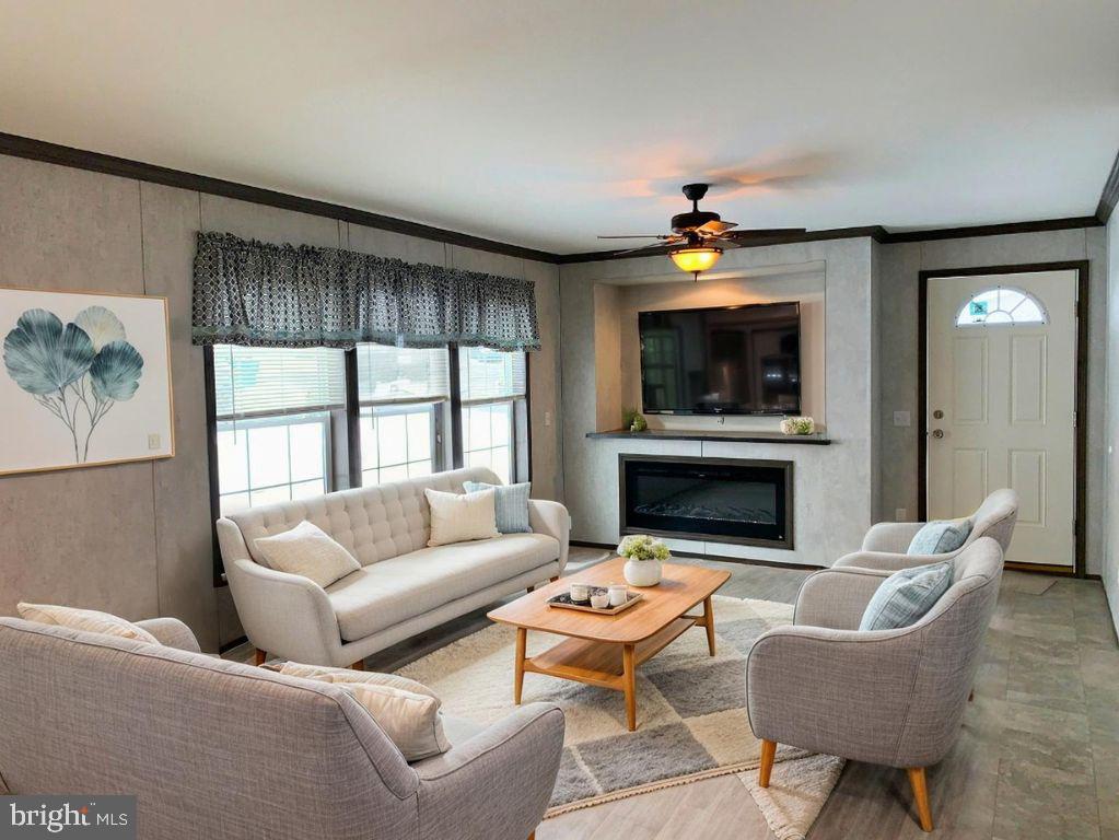 NORTHVIEW MANOR - Residential