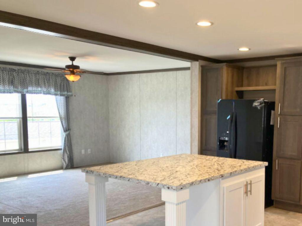 NORTHVIEW MANOR - Residential