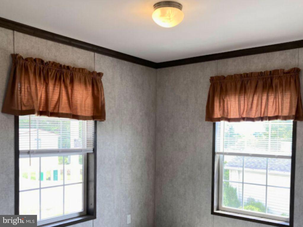 NORTHVIEW MANOR - Residential