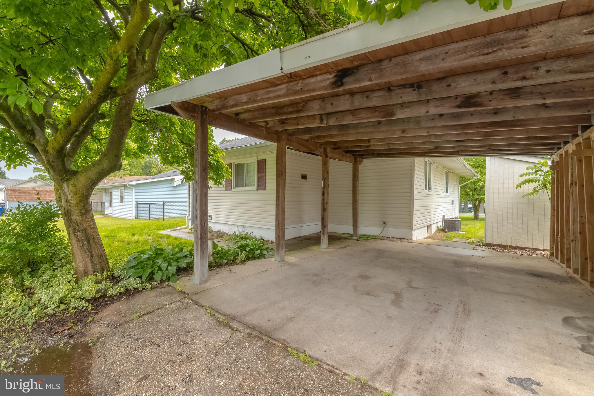 STANSBURY MANOR - Residential