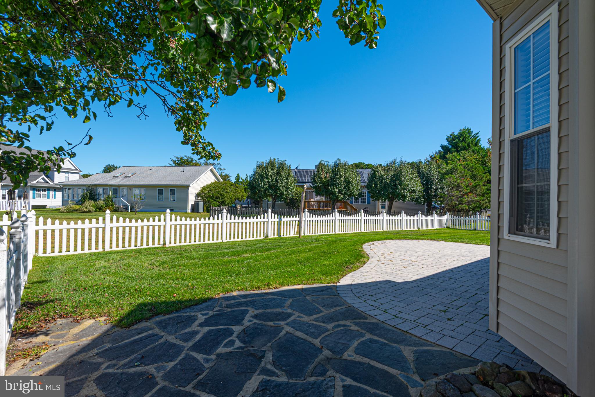 10221 BENT CREEK ROAD