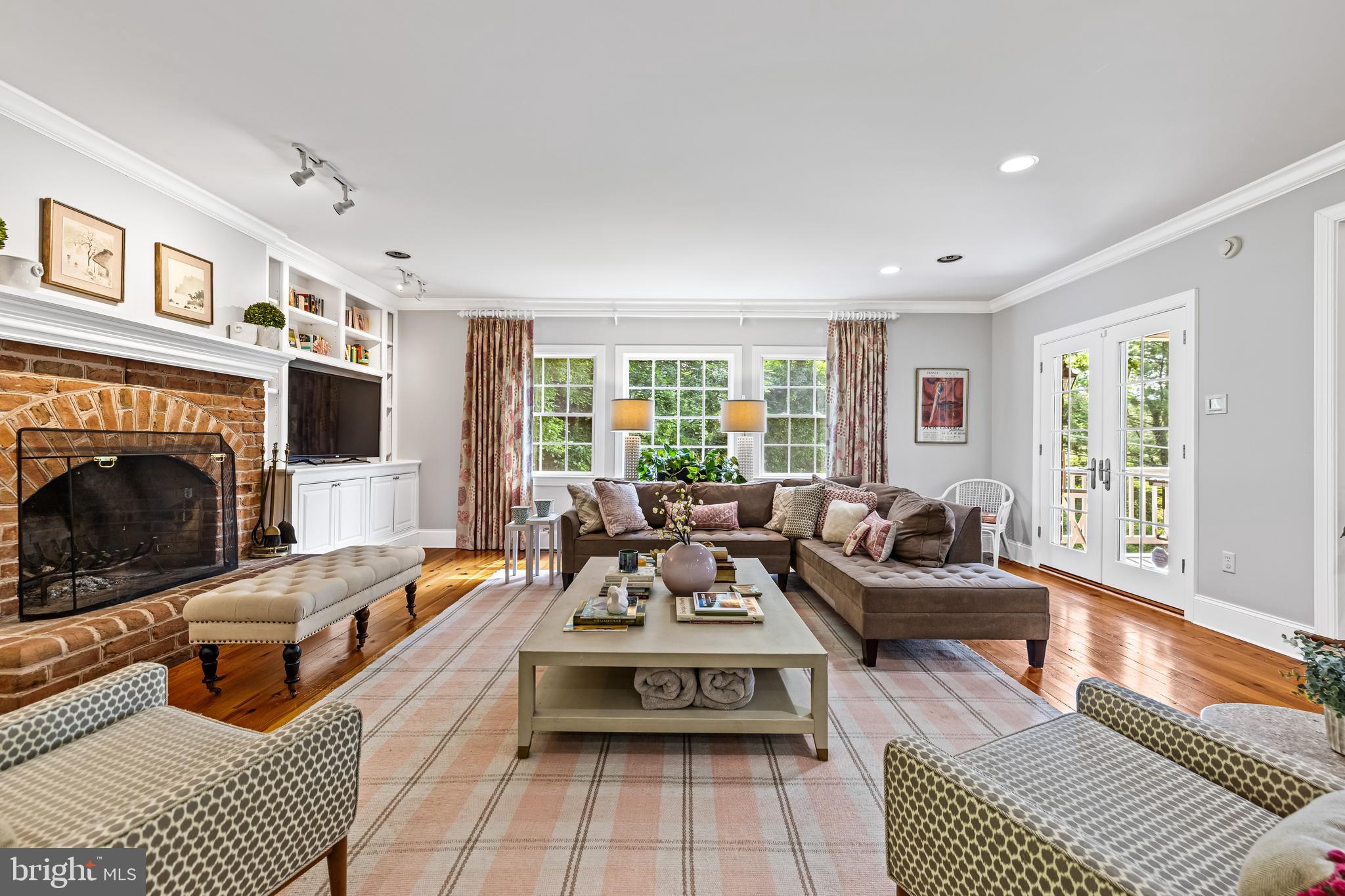 GREENSPRING VALLEY - Residential