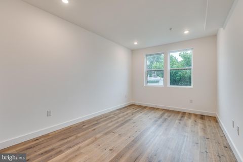 Homes For Rent - 2360 N 6th Street #2<br/> PHILADELPHIA, PA 19133