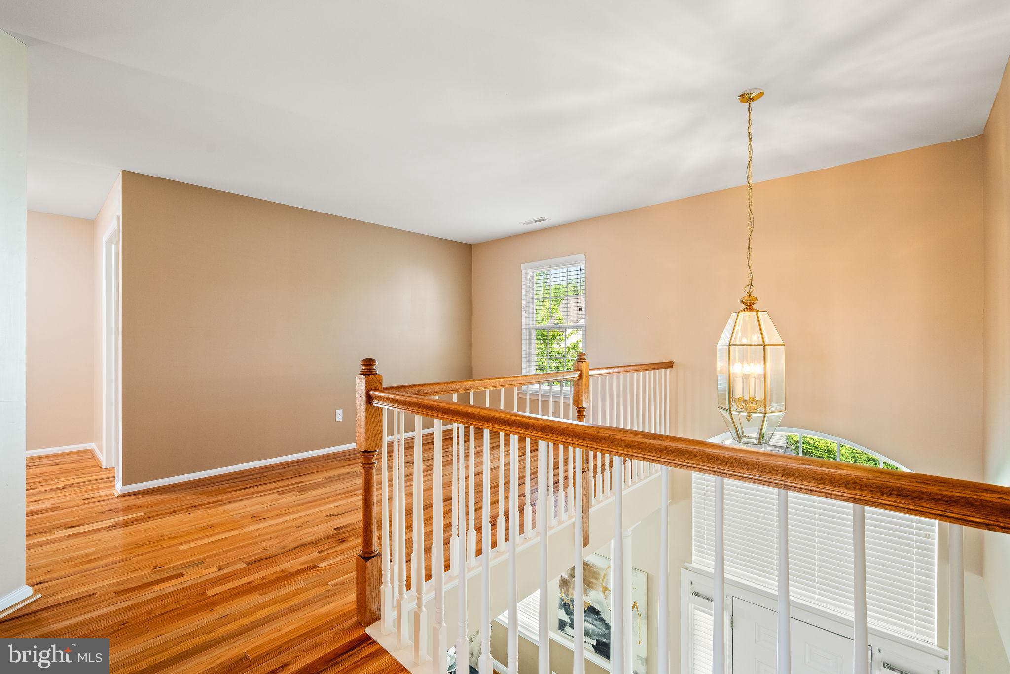 VICTORIA GARDENS - Residential