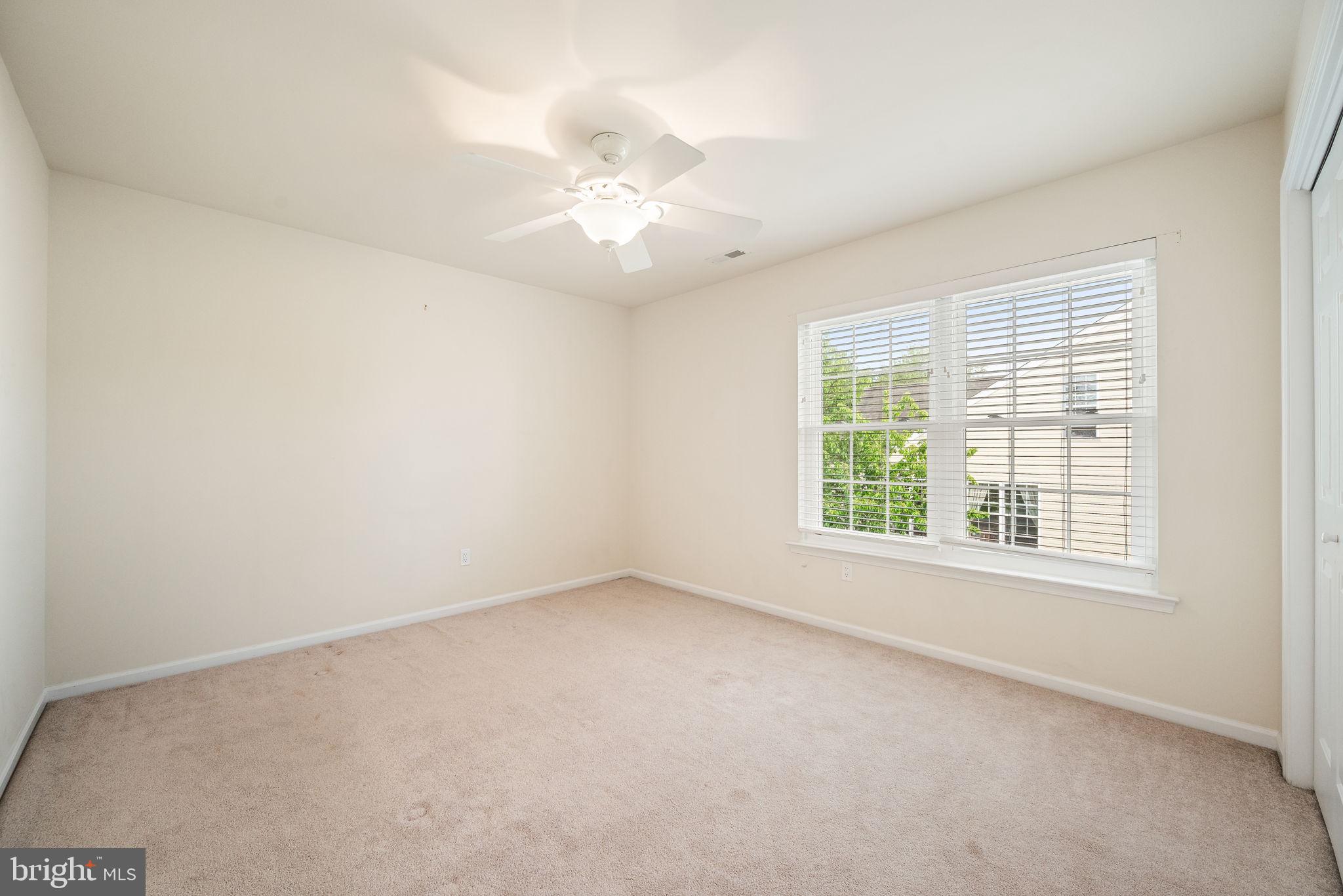 VICTORIA GARDENS - Residential