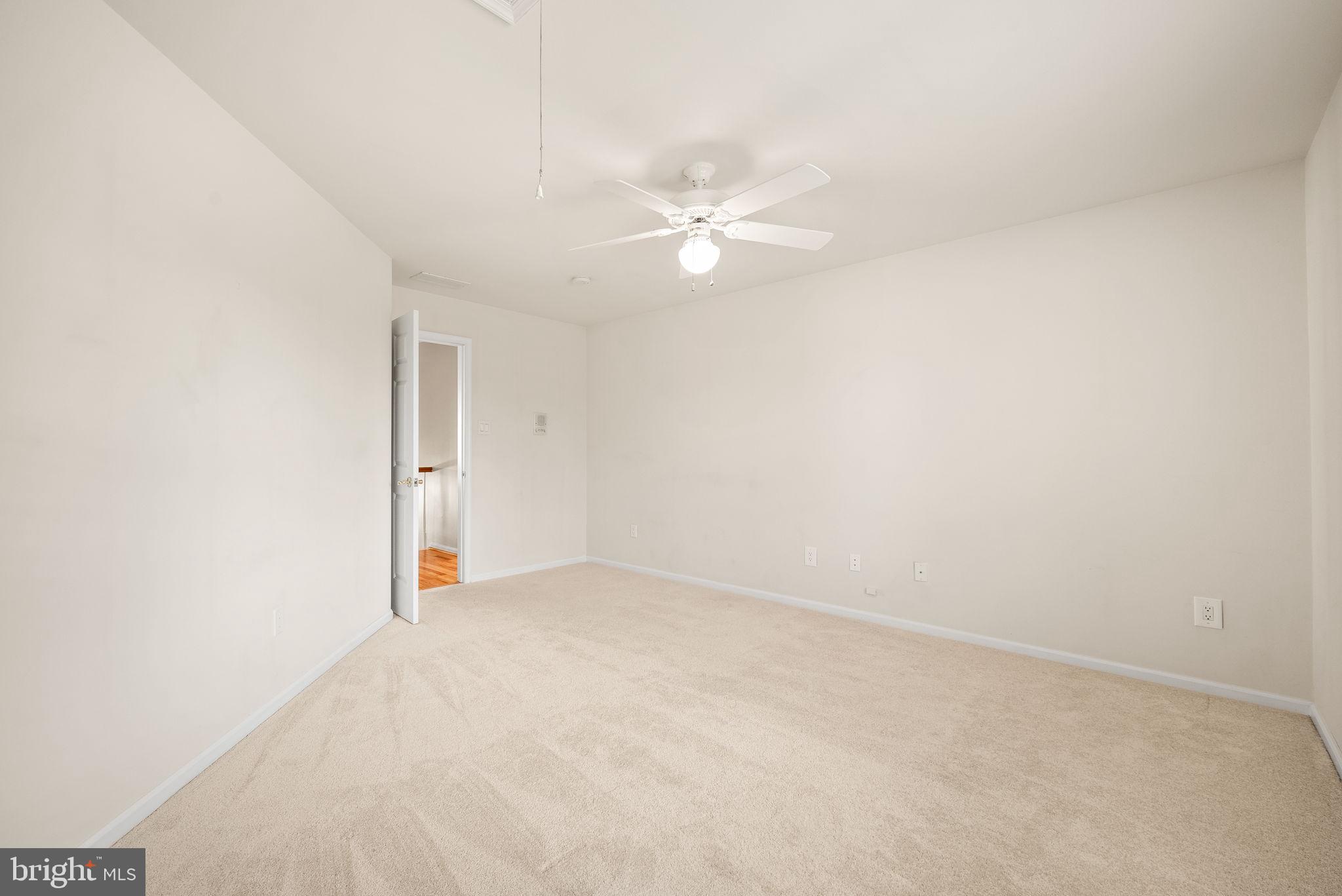 VICTORIA GARDENS - Residential