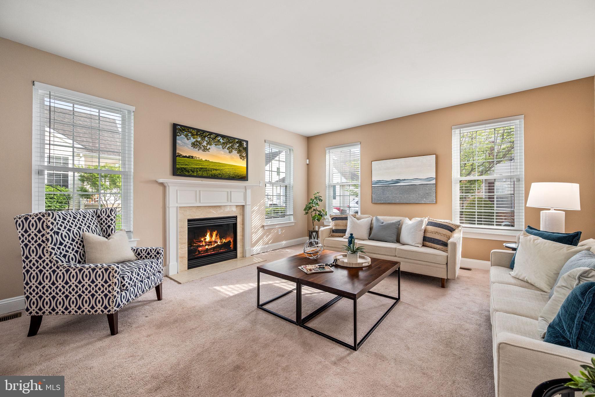 VICTORIA GARDENS - Residential