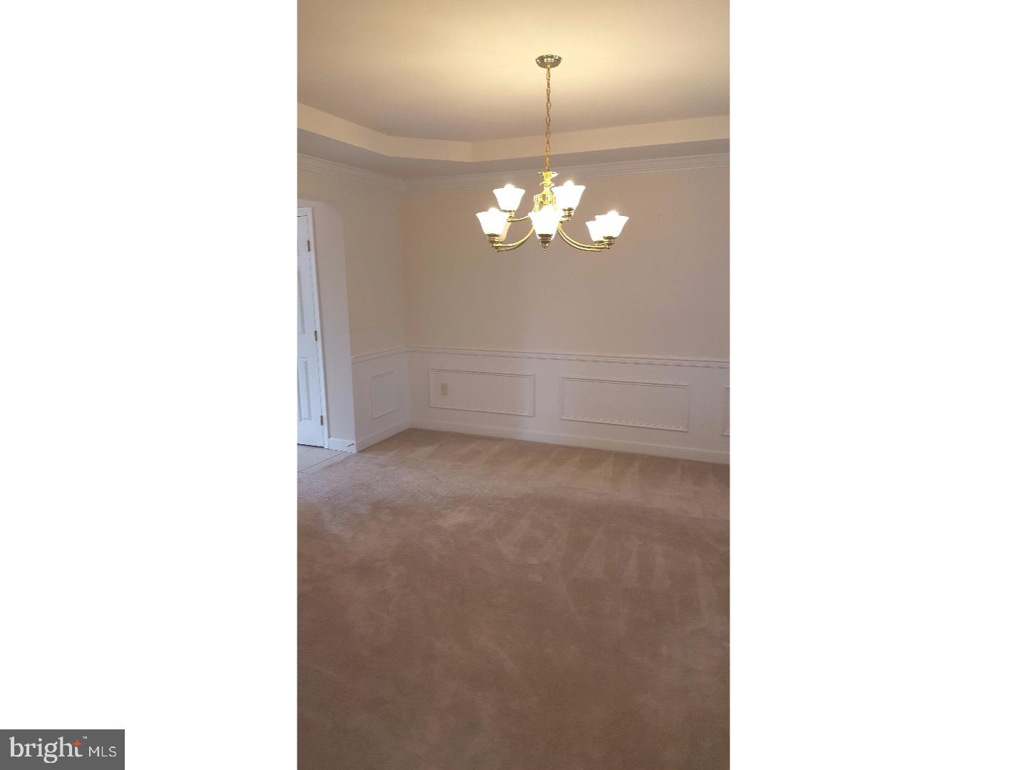 WOODS EDGE - Residential