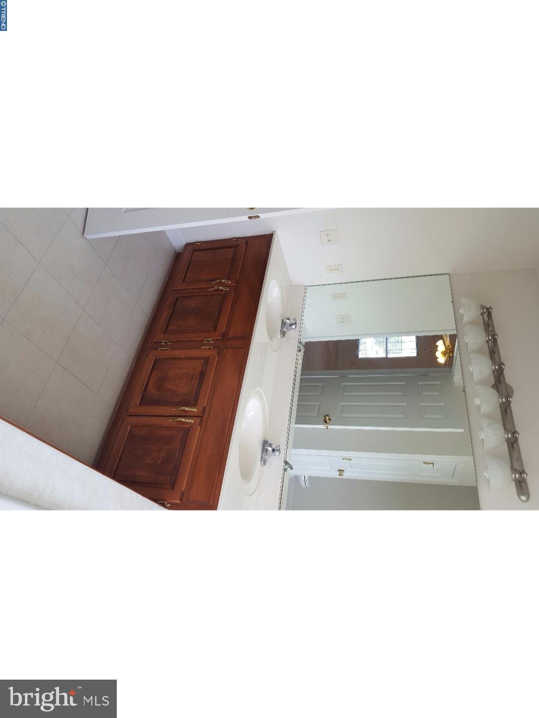 WOODS EDGE - Residential