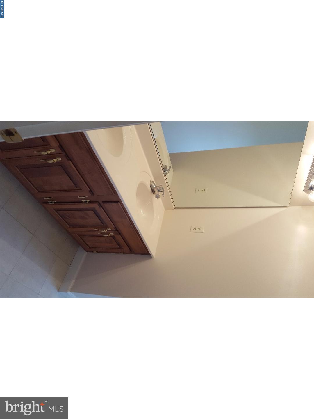 WOODS EDGE - Residential