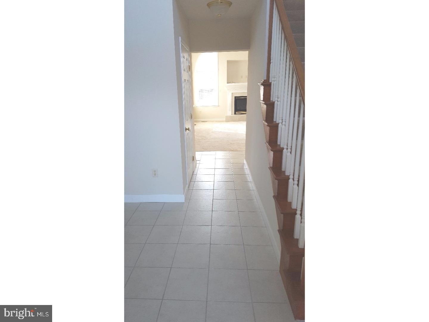 WOODS EDGE - Residential