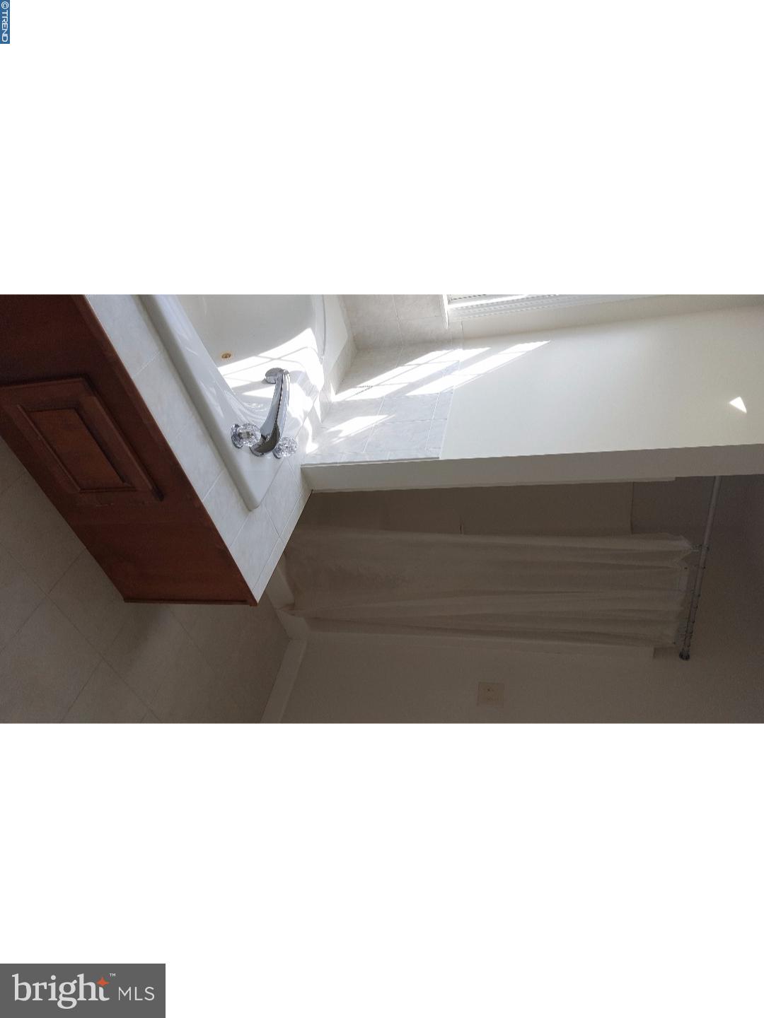 WOODS EDGE - Residential