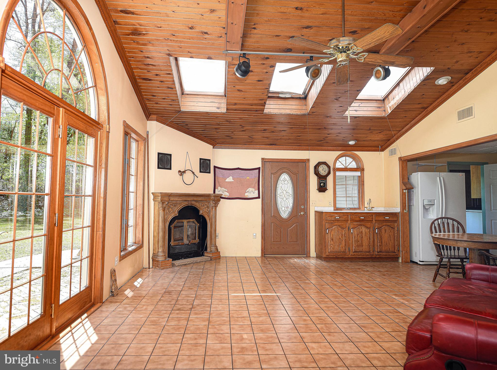 HOMELANDS - Residential