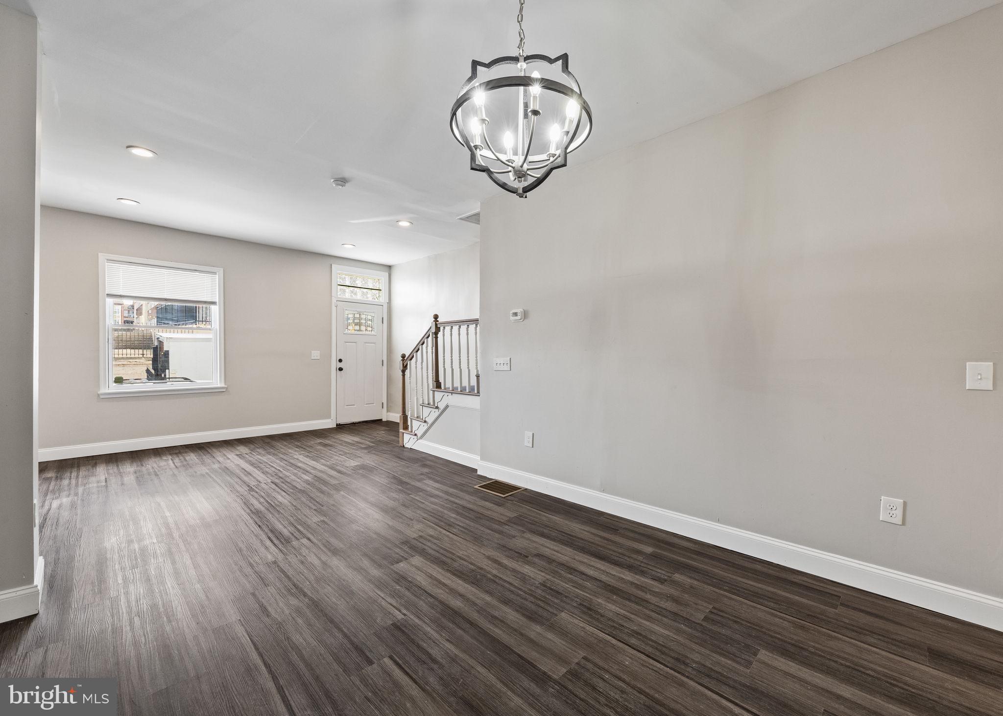 MANTUA - Residential