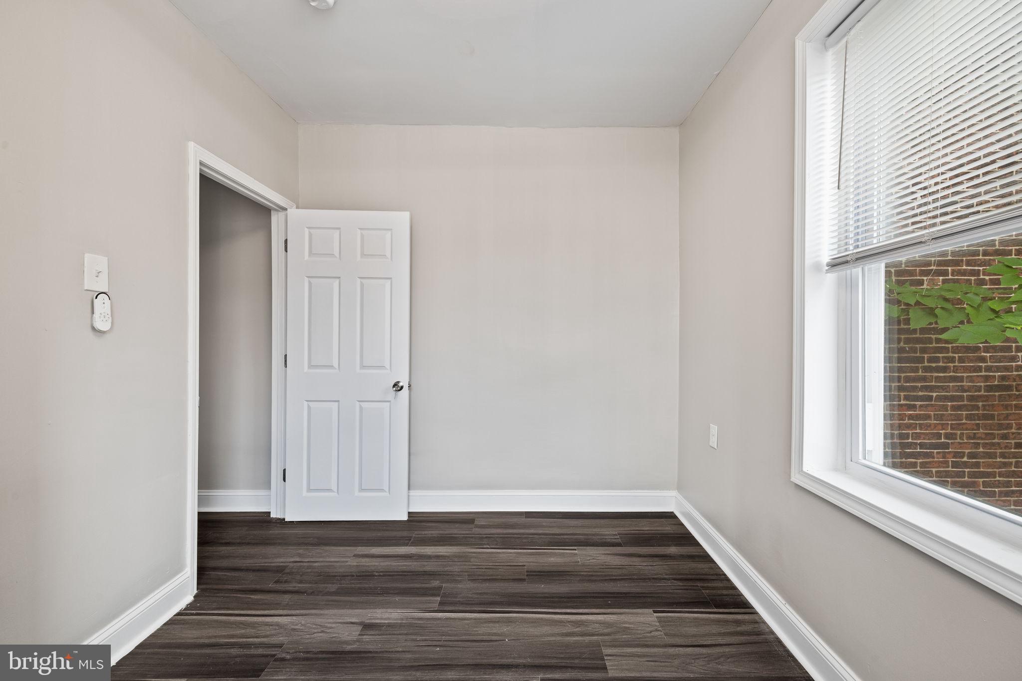 MANTUA - Residential