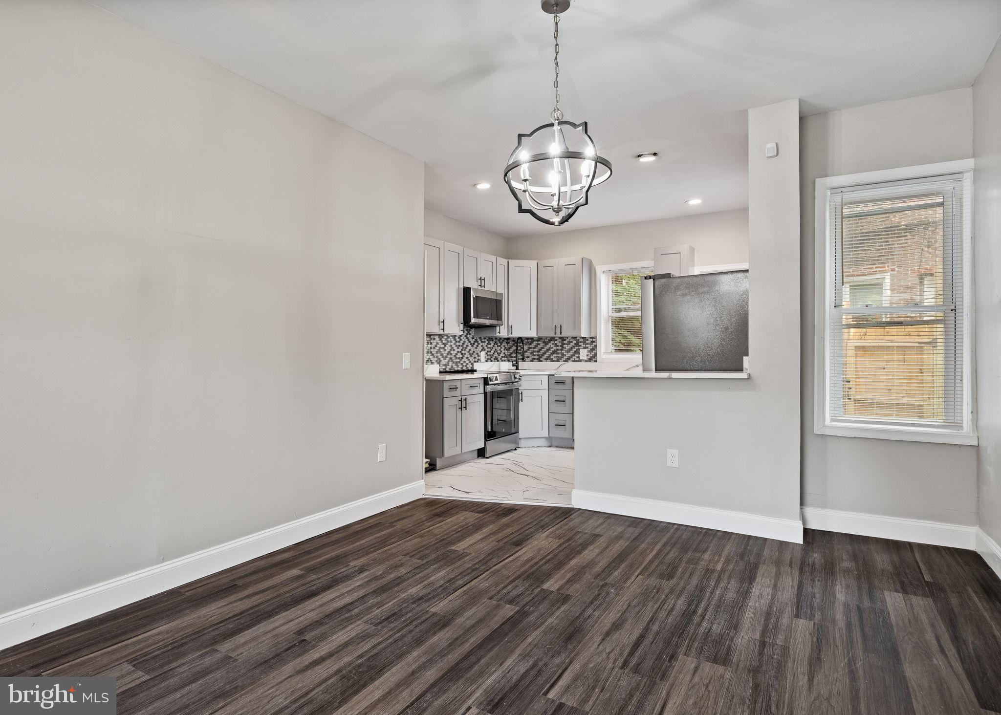 MANTUA - Residential