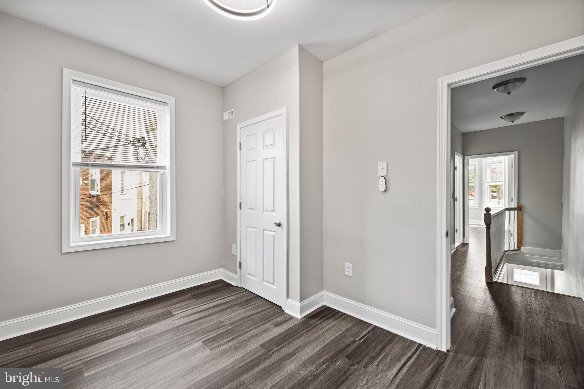 MANTUA - Residential