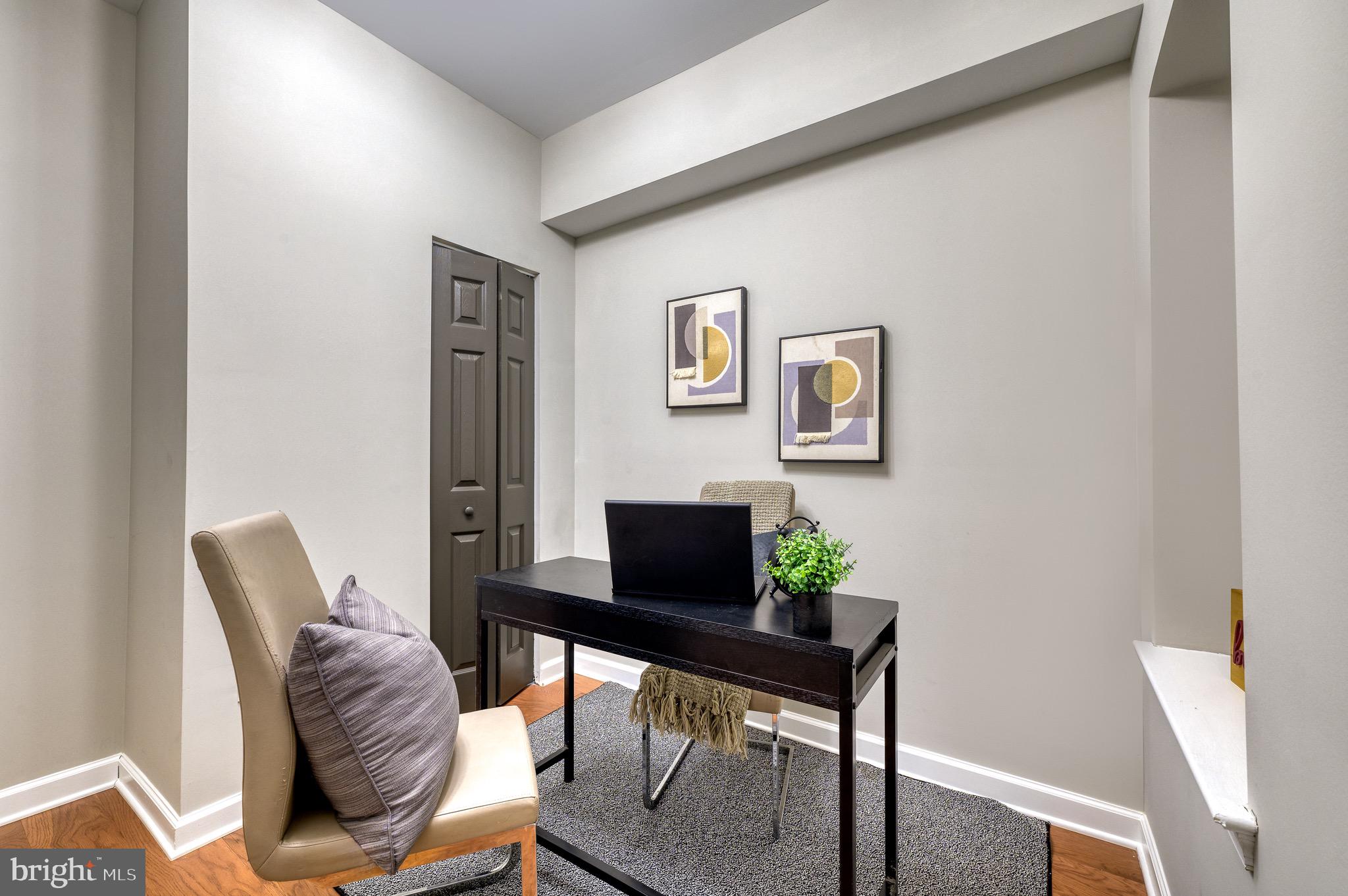 WALBROOK - Residential