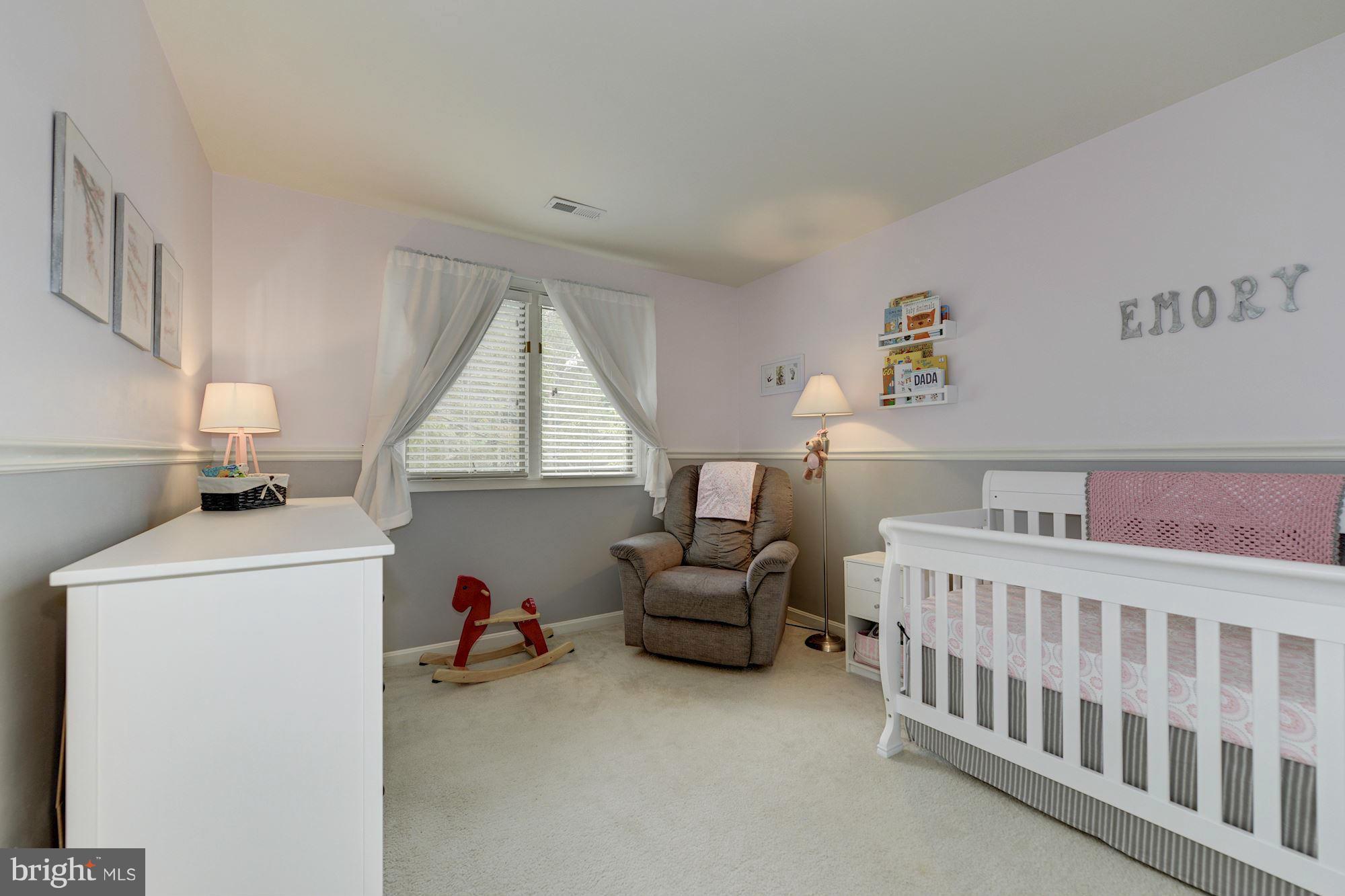 FAIR LAKES - Residential