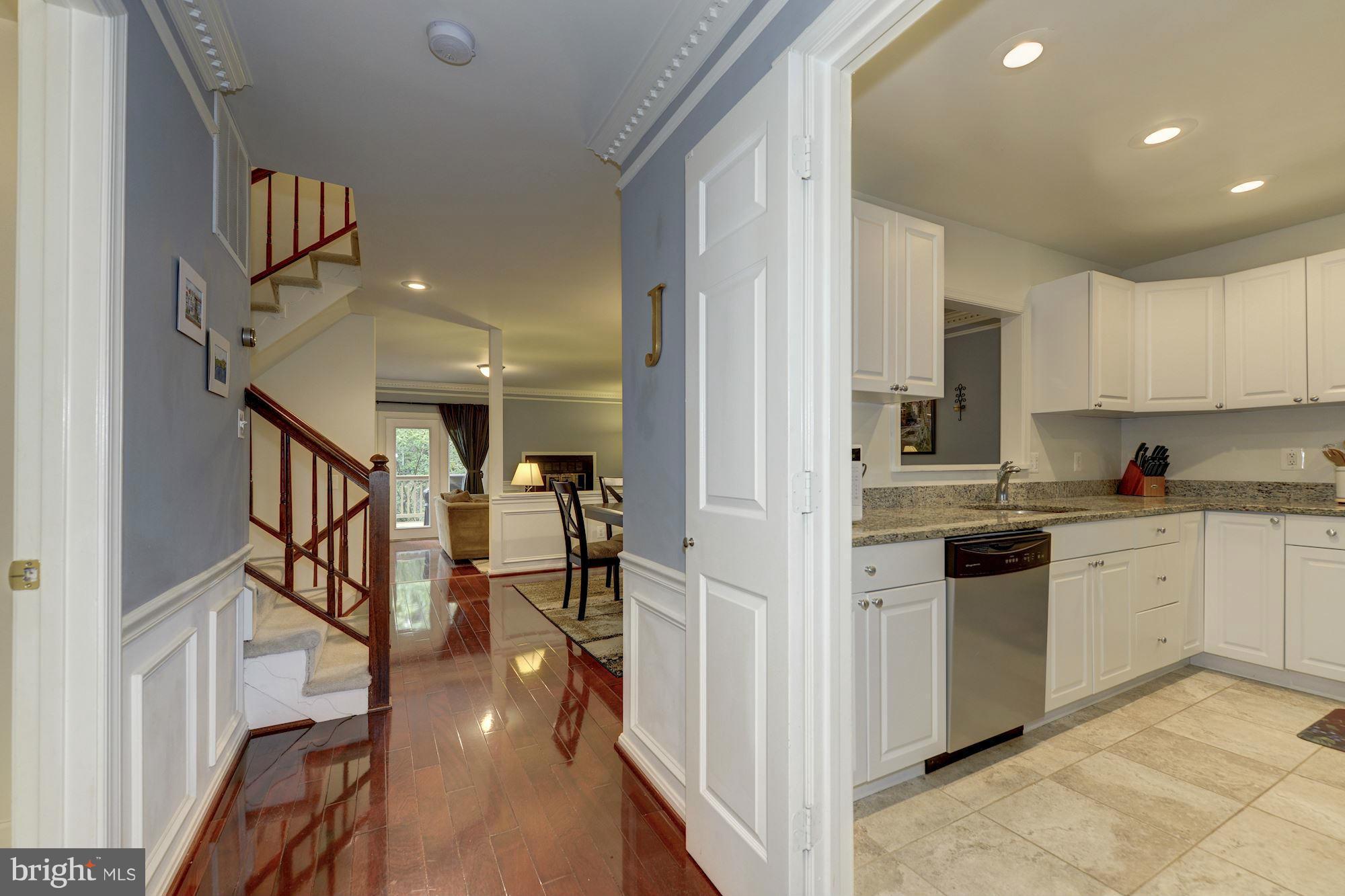 FAIR LAKES - Residential