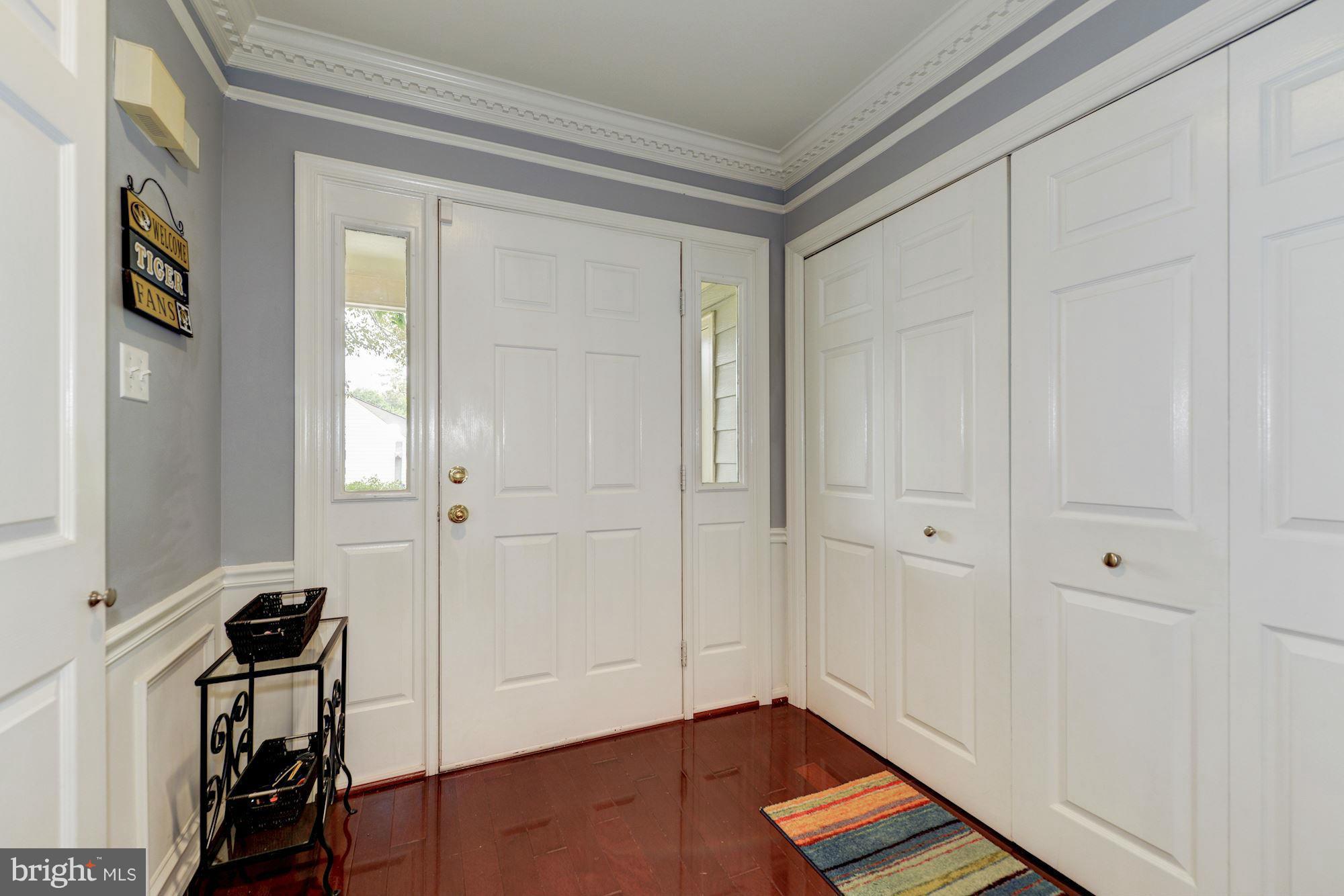 FAIR LAKES - Residential