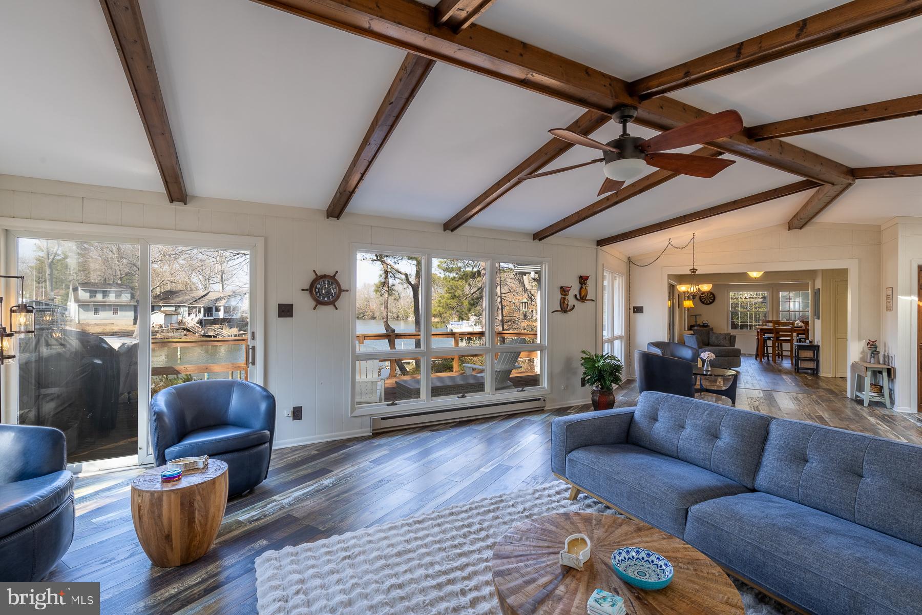 SHERWOOD FOREST SHORES - Residential