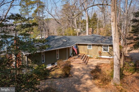 57 SWANN COURT REEDVILLE VA 22539