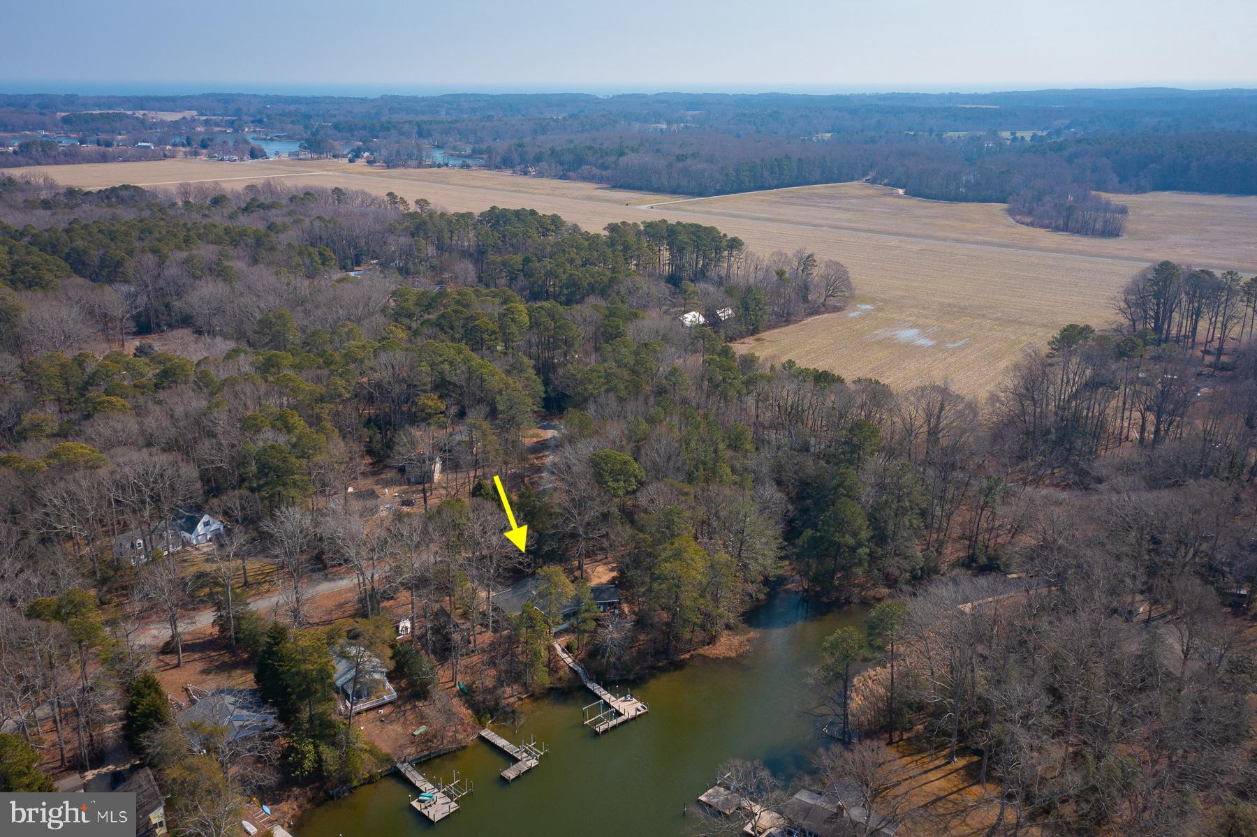 SHERWOOD FOREST SHORES - Residential