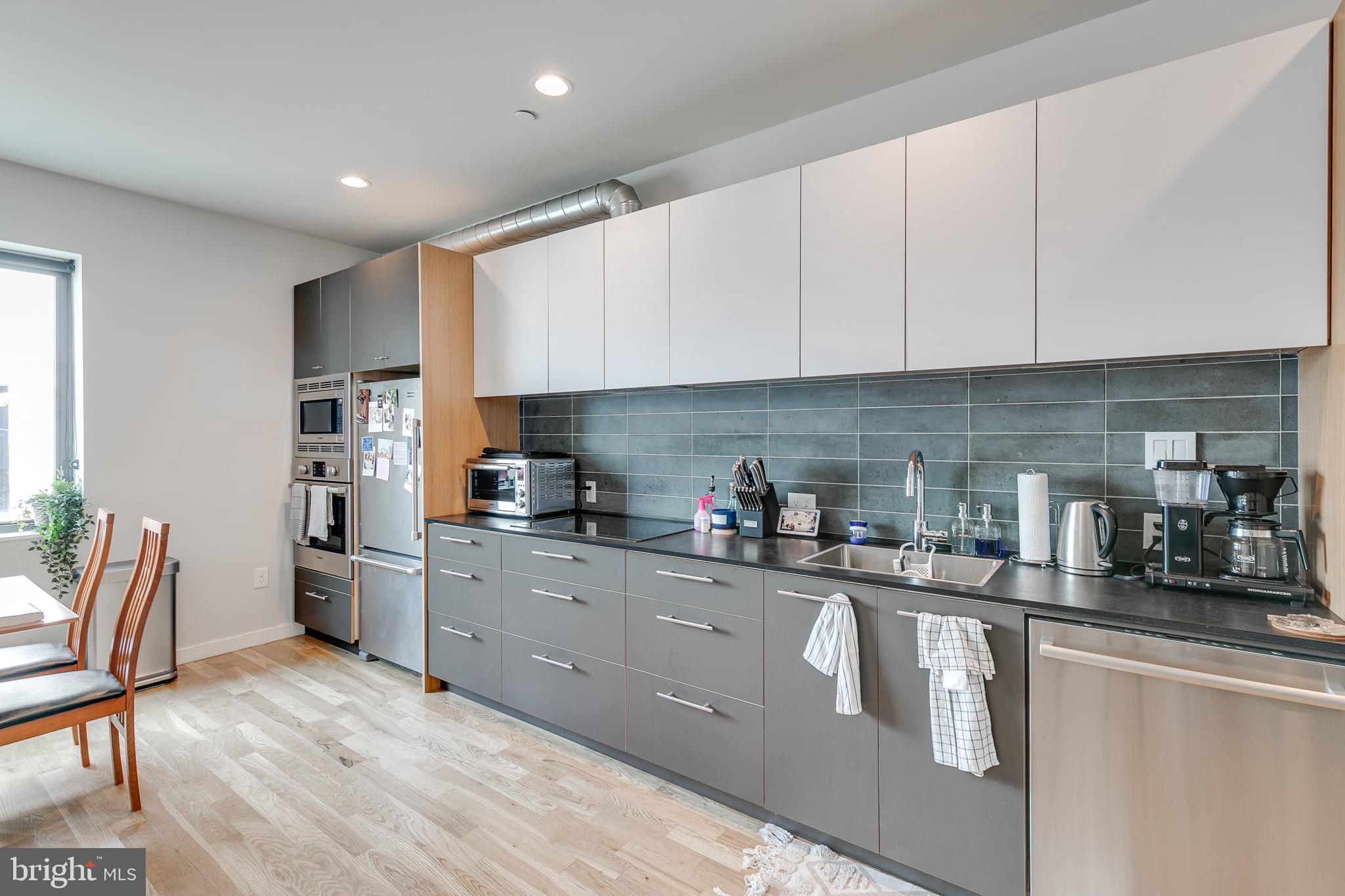 OLDE KENSINGTON - Residential