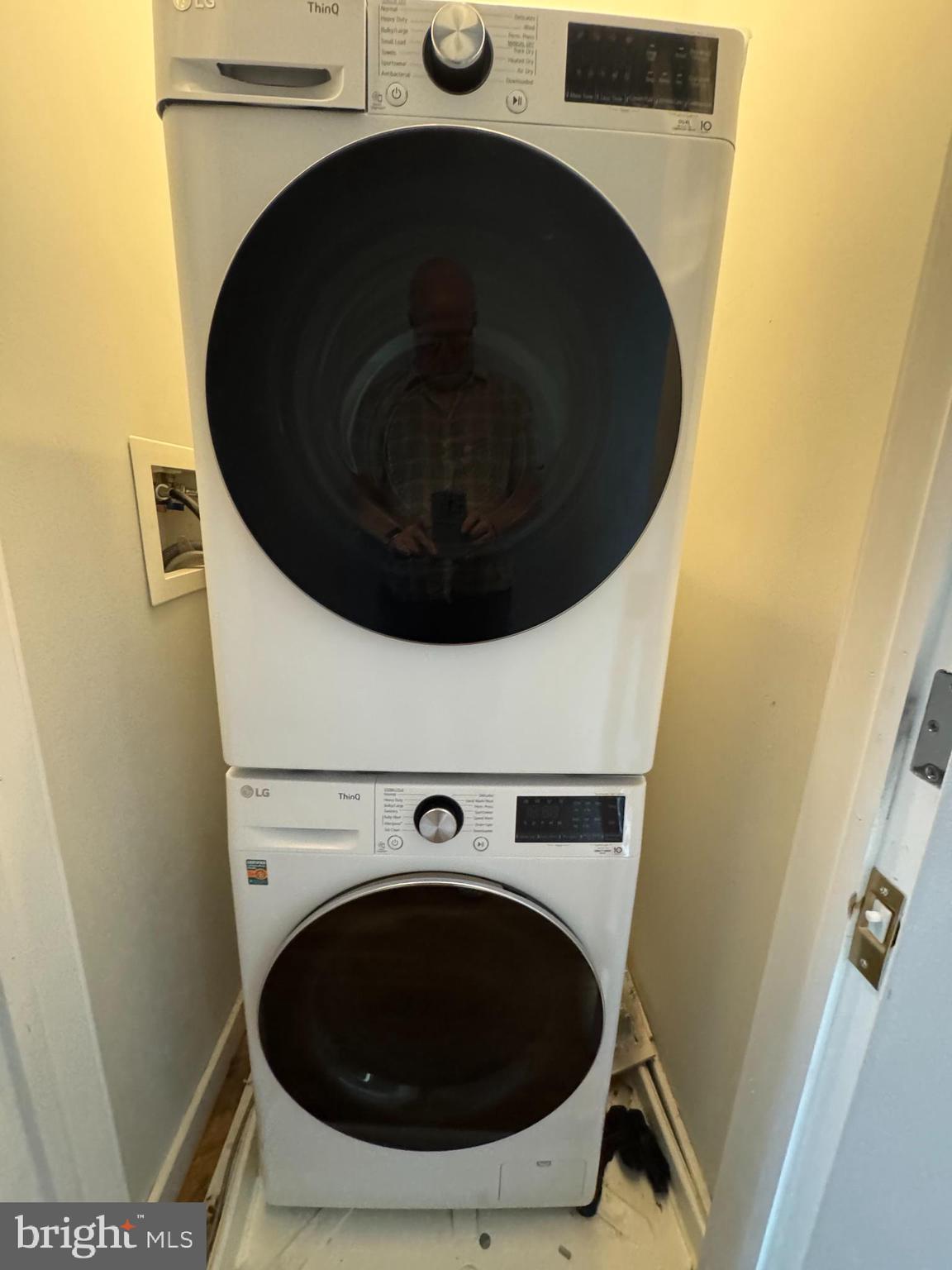 OLDE KENSINGTON - Residential