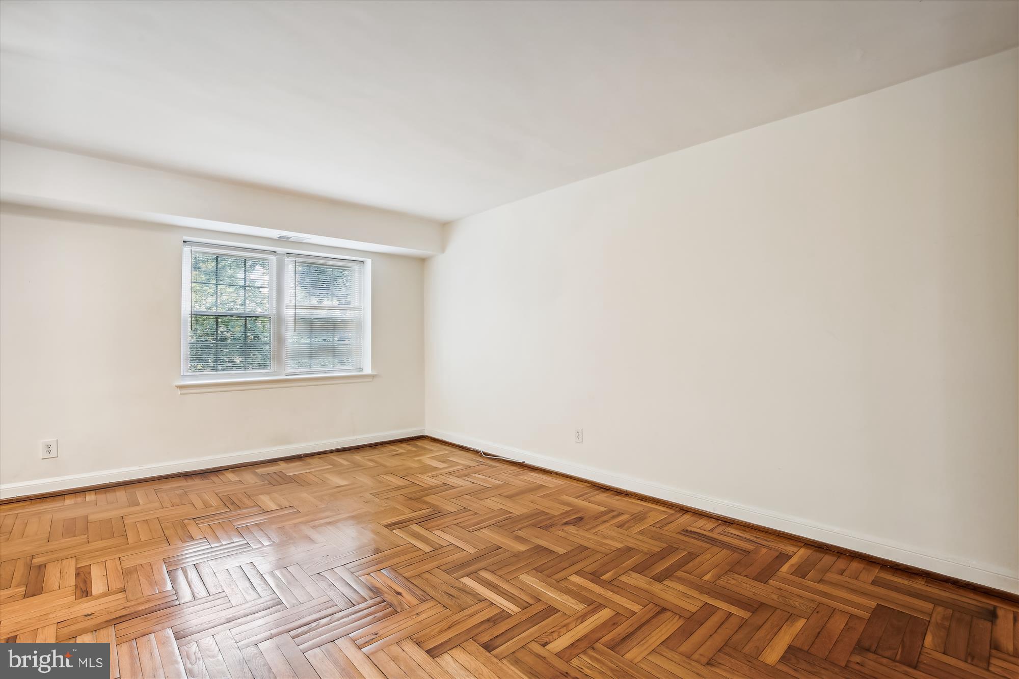 1320 FORT MYER DRIVE 802